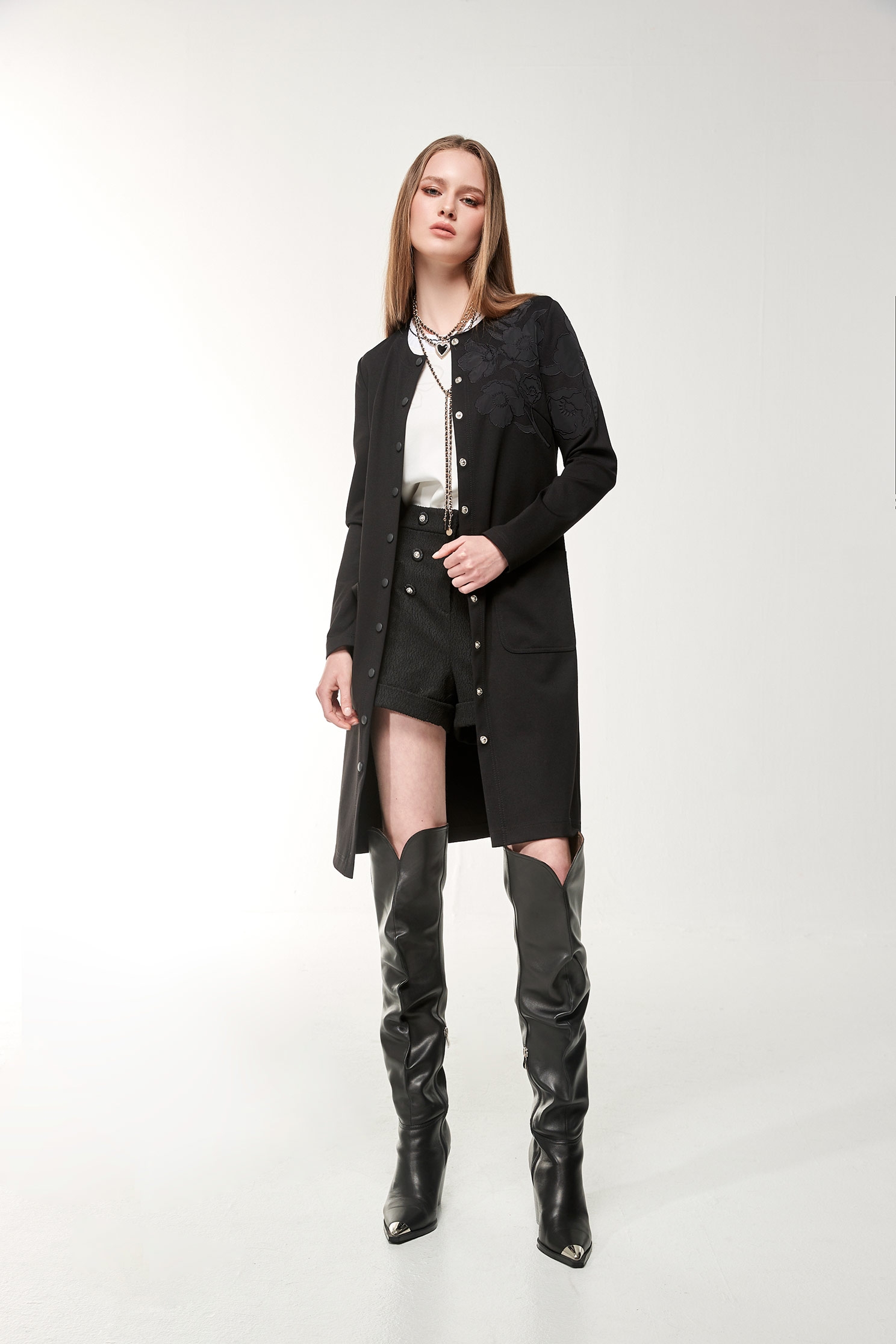 Floral Embroidery Long JacketFloral Embroidery Long Jacket,Embroidered,Outerwear,Season (AW) Look,Overcoats,longcoats