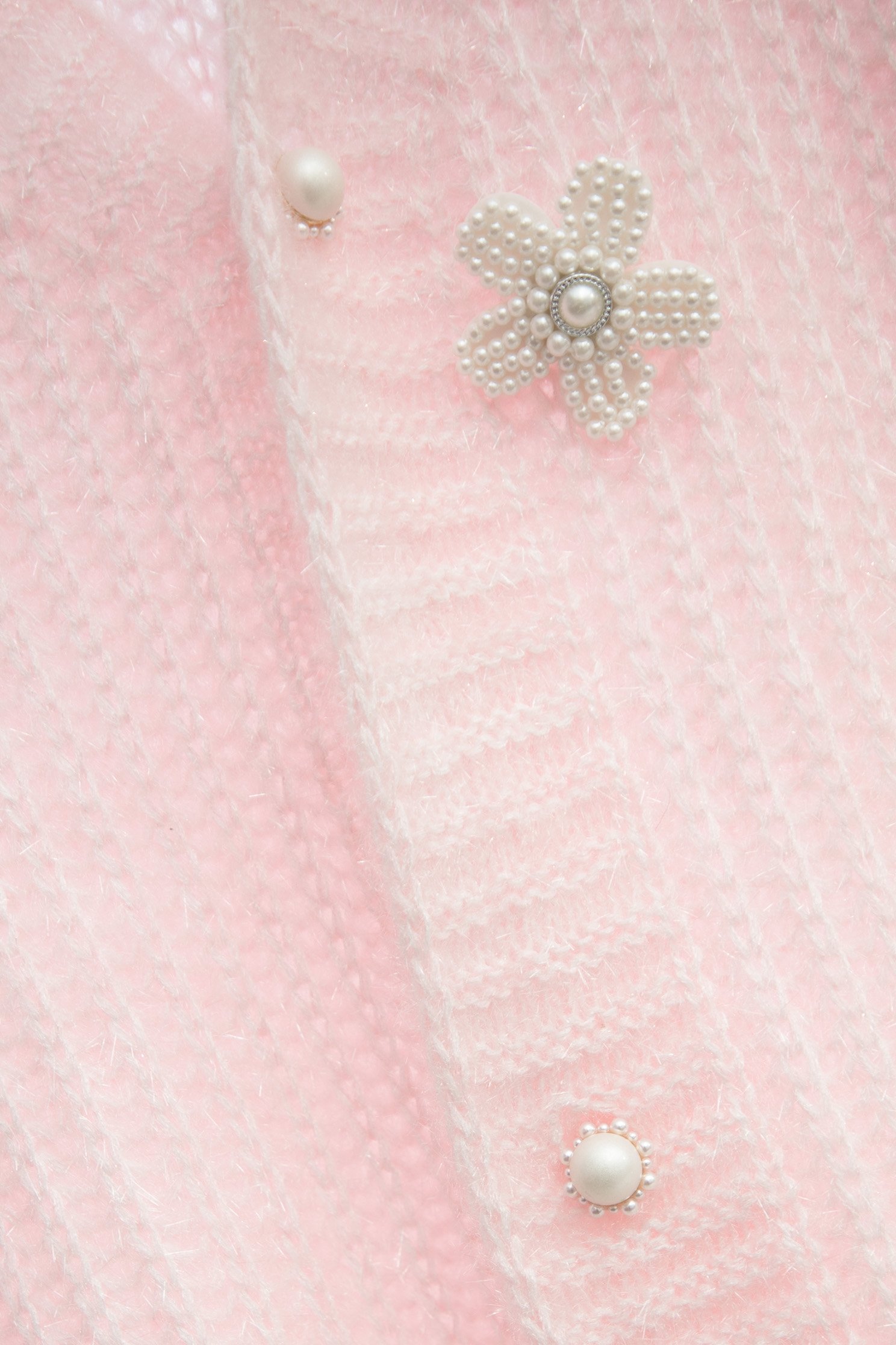 Oversize Pink Knit Cardigan With Floral Brooch AccessoryOversize Pink Knit Cardigan With Floral Brooch Accessory,Outerwear,pearl,Season (AW) Look,Cardigans,Knitted,Knitted coats