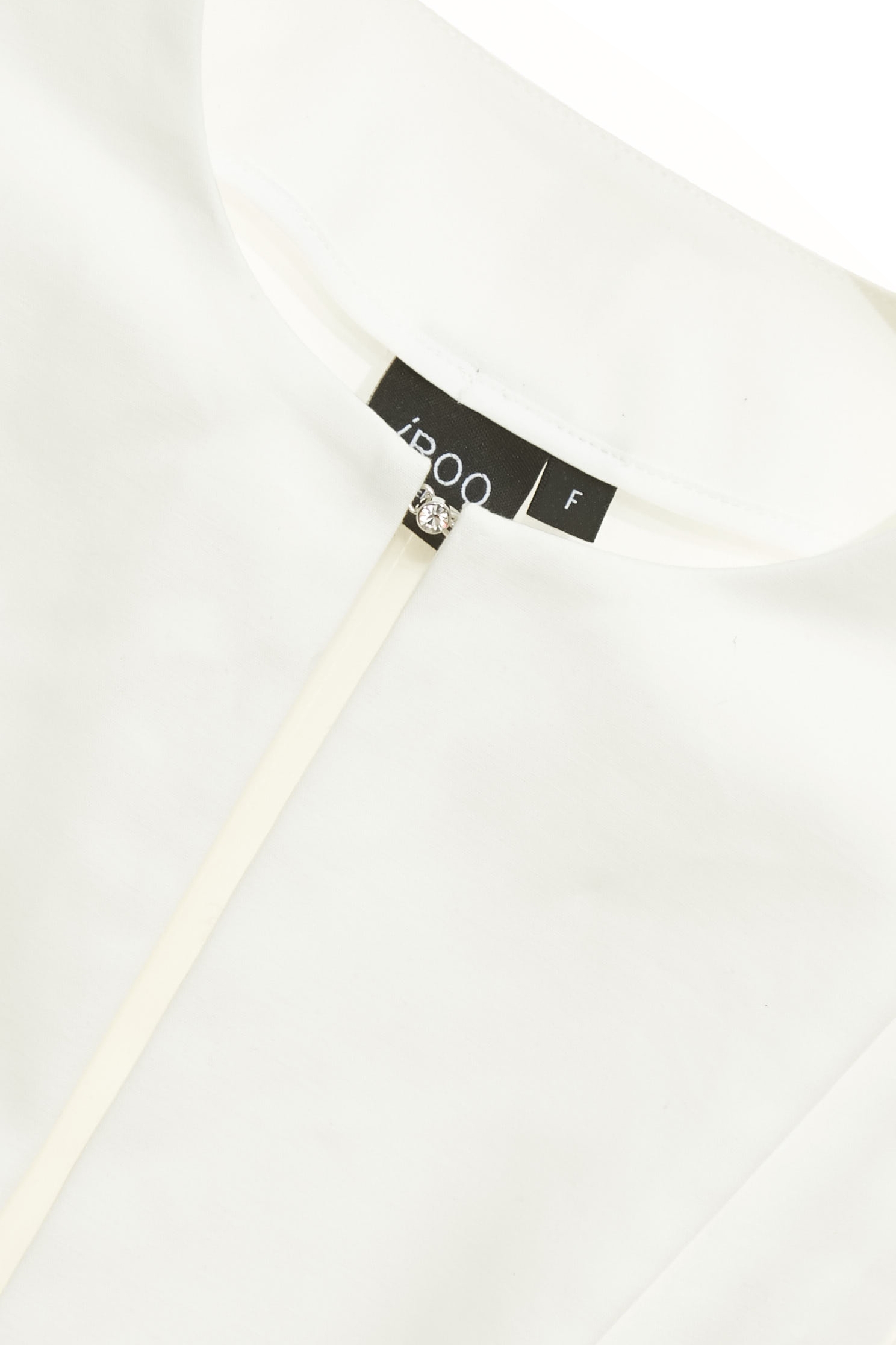 Heart Embroidery Detail Crop JacketHeart Embroidery Detail Crop Jacket,Jackets,Outerwear,Season (SS) Look,White outerwear,Embroidered