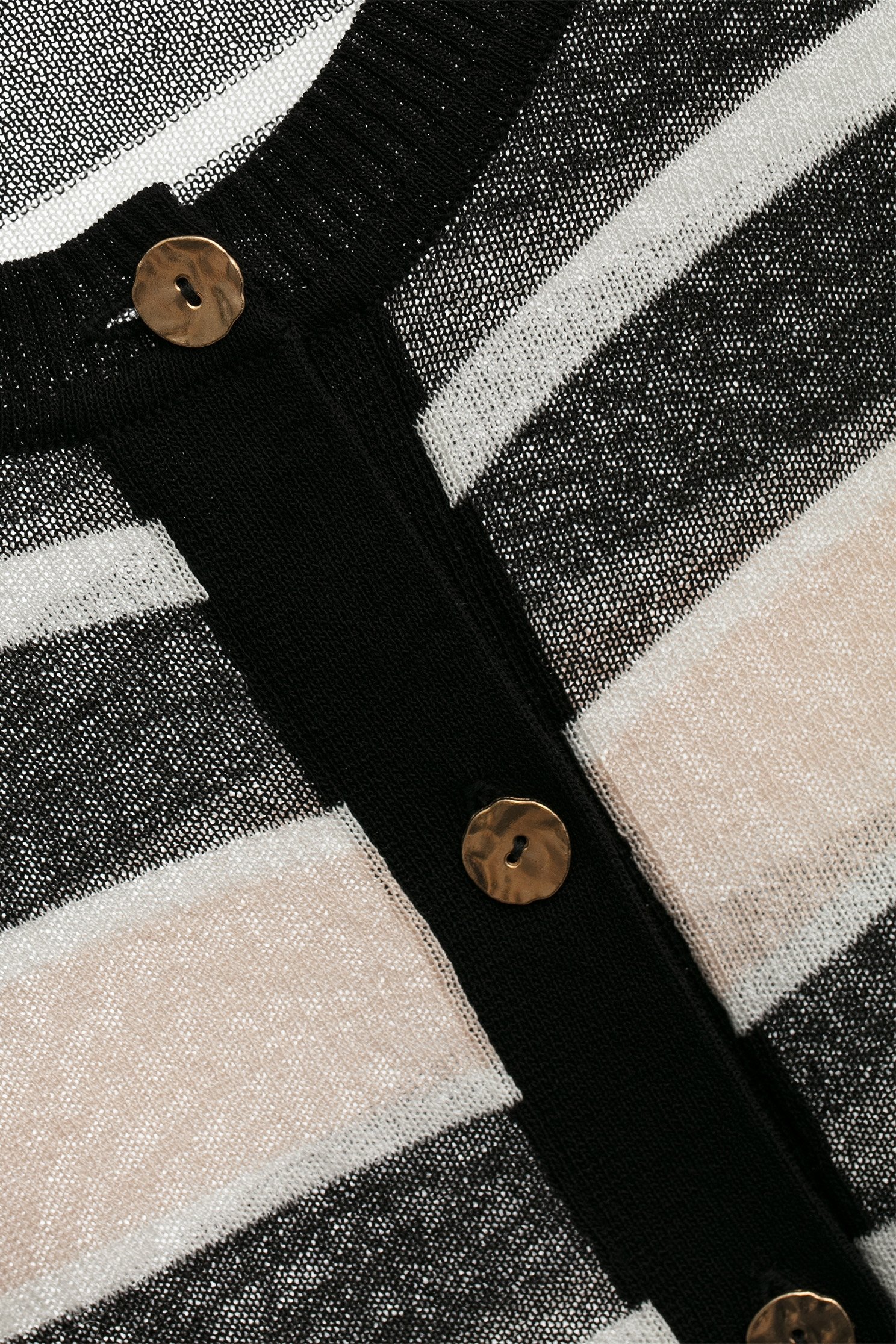 Button Front Stripe Knit Cardigan14G黑白珠貝色配條針織外罩,Season (AW) Look,Knitted,Knitted coats