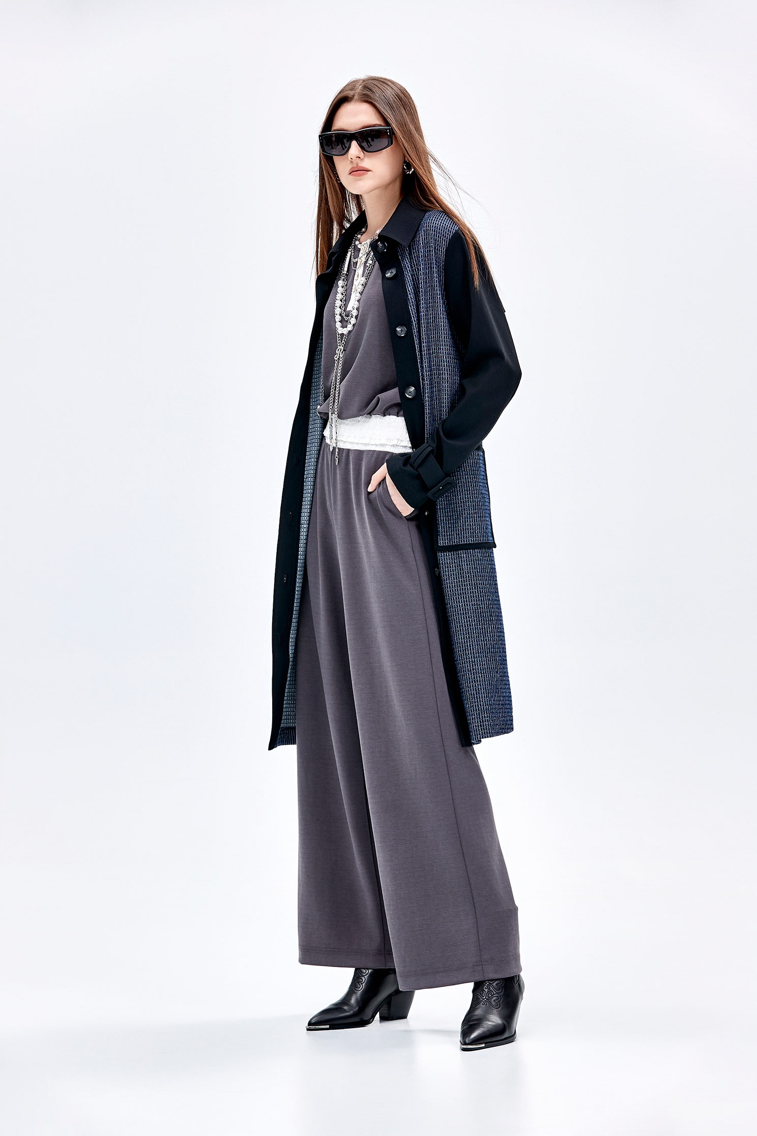 Contrast Detail Trench CoatContrast Detail Trench Coat,Outerwear,Plaid,Season (AW) Look,Belts,Trench coats