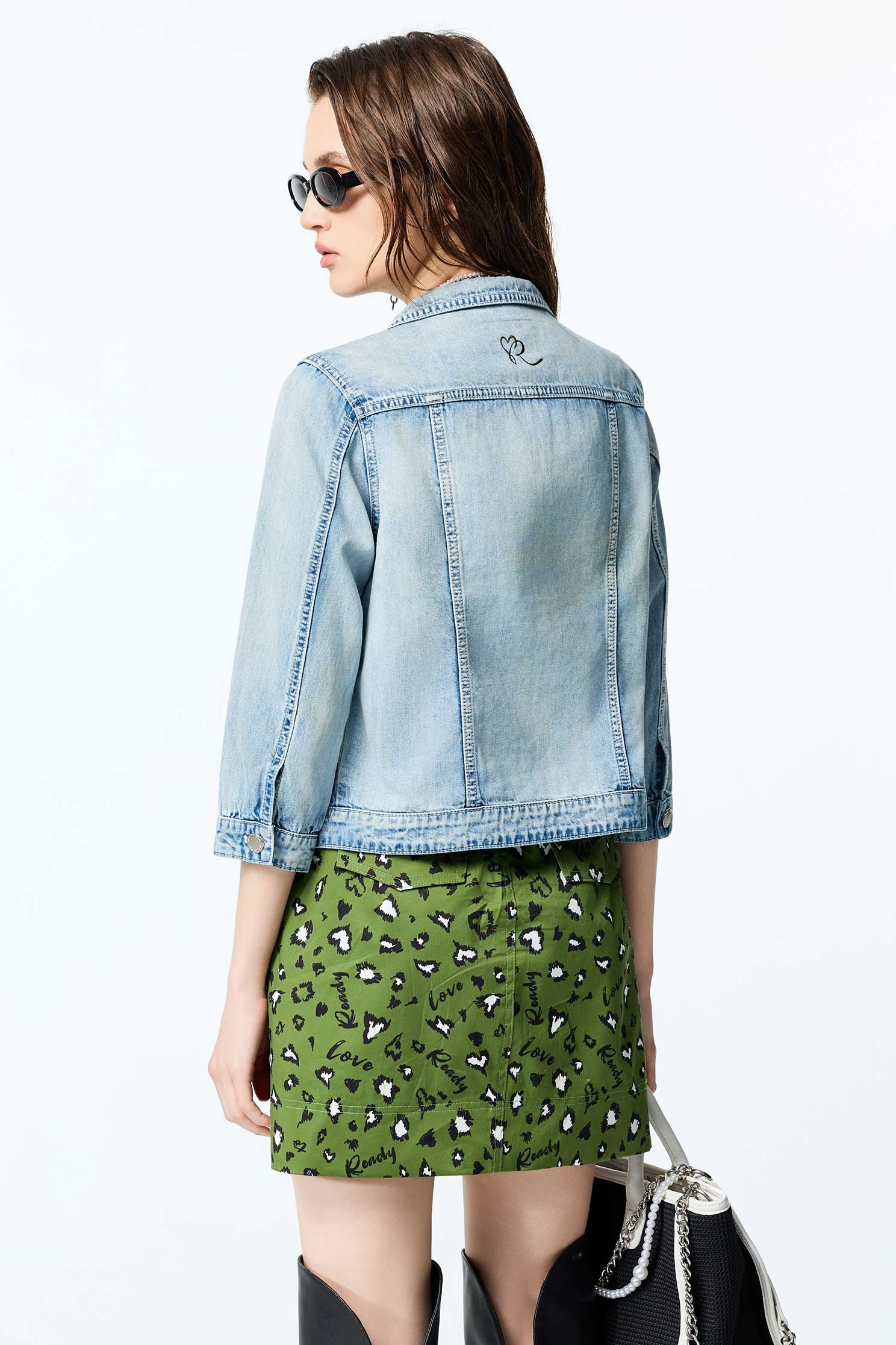 Button Front Crop Denim JacketButton Front Crop Denim Jacket,Office Looks,Denim,Outerwear,Denim,Denim Jackets,Season (AW) Look,Valentine