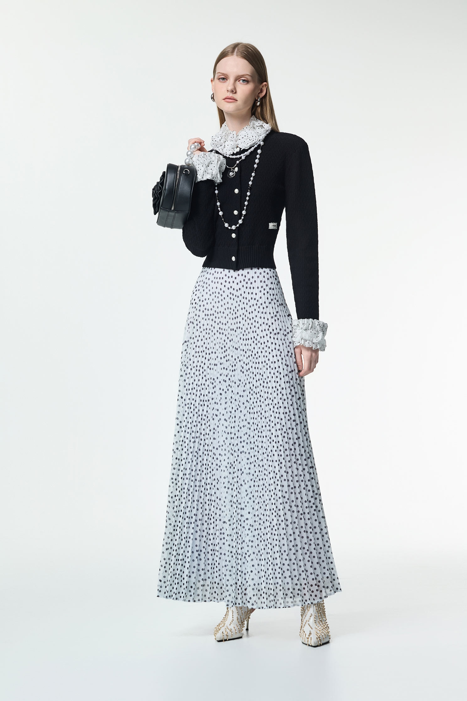 Contrast Ruffle Detail Knit CardiganContrast Ruffle Detail Knit Cardigan,Office Looks,Outerwear,dotcollection,pearl,Season (AW) Look,Valentine,Blouses,Knitted,Knitted coats,Knitted tops
