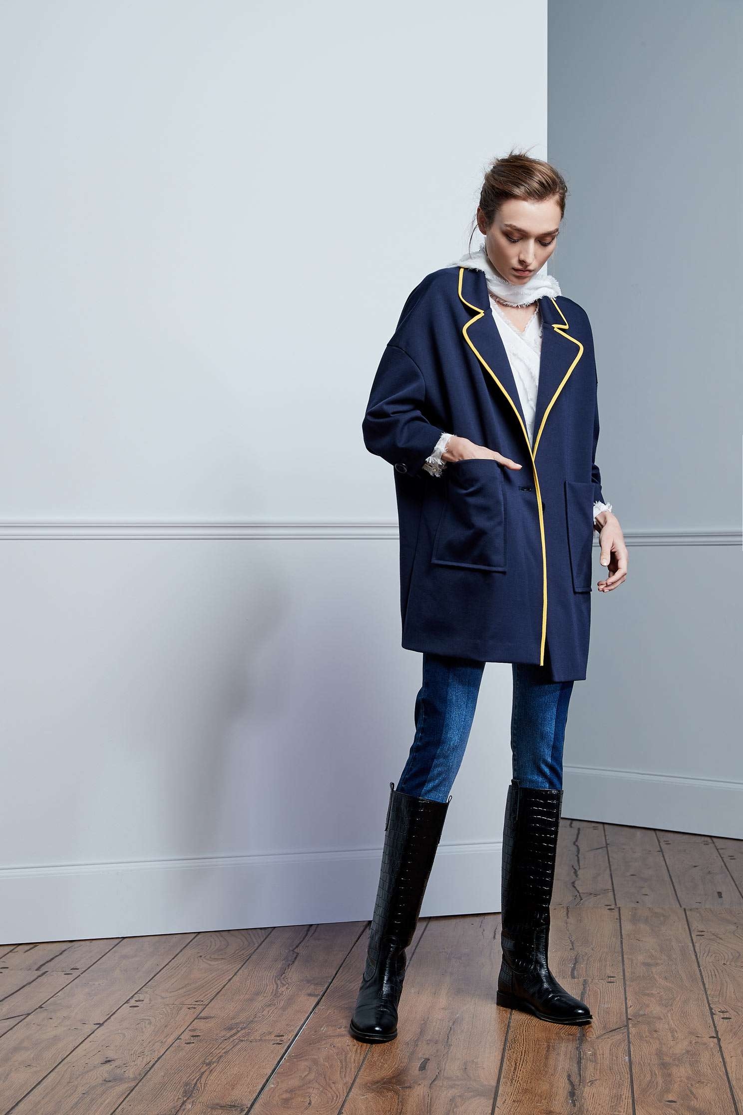 Navy Oversize Contrast Trim JacketNavy OVERSIZED coat,Ready for Winter,Outerwear,Season (AW) Look,Blazers,Overcoats,longcoats,Long sleeve outerwear