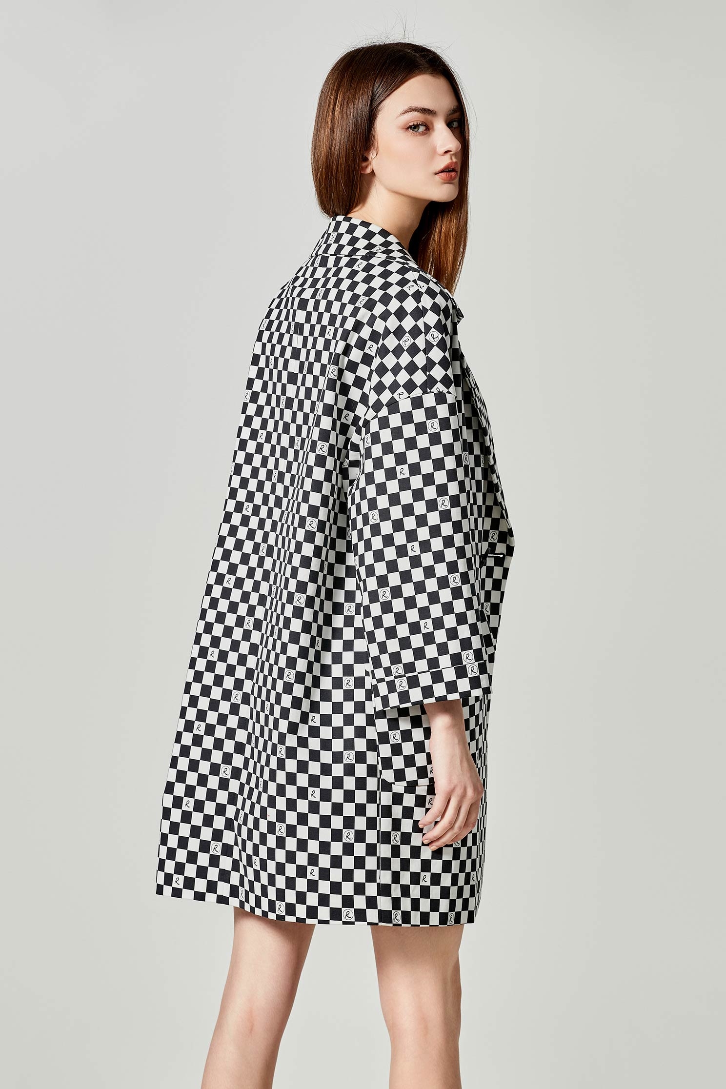 R Logo Checkered Trench CoatR Logo Checkered Trench Coat,Jackets,Outerwear,Season (SS) Look,longcoats