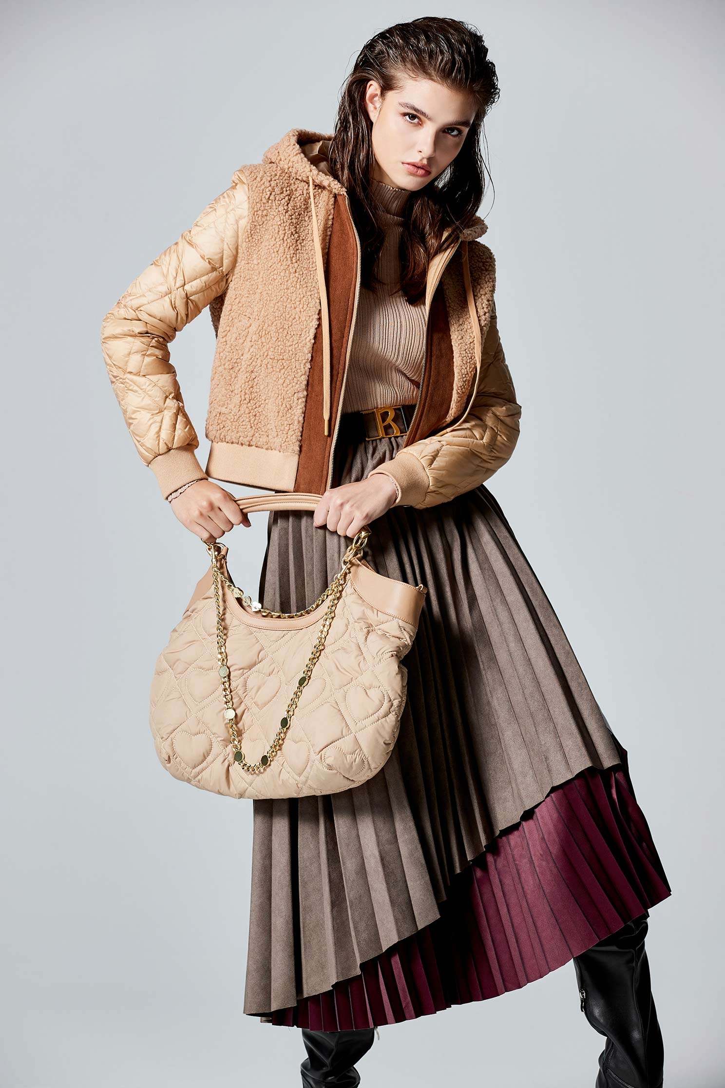 Colour Block Asymmetric Pleated SkirtImitate suede folded midi skirt,Season (AW) Look,Valentine,Midi skirts,Lucky Red