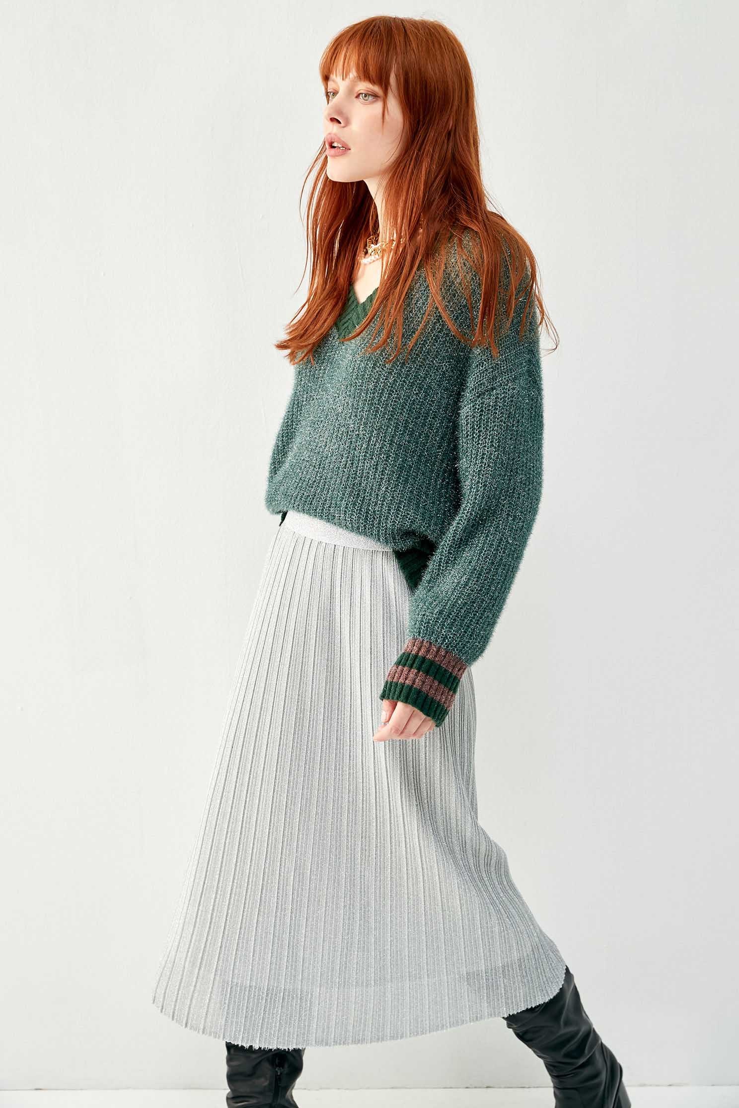 Metallic Pleated SkirtFolded knit mid long skirt,Online Exclusive,Pleated skirts,Season (AW) Look,Knitted,Midi skirts