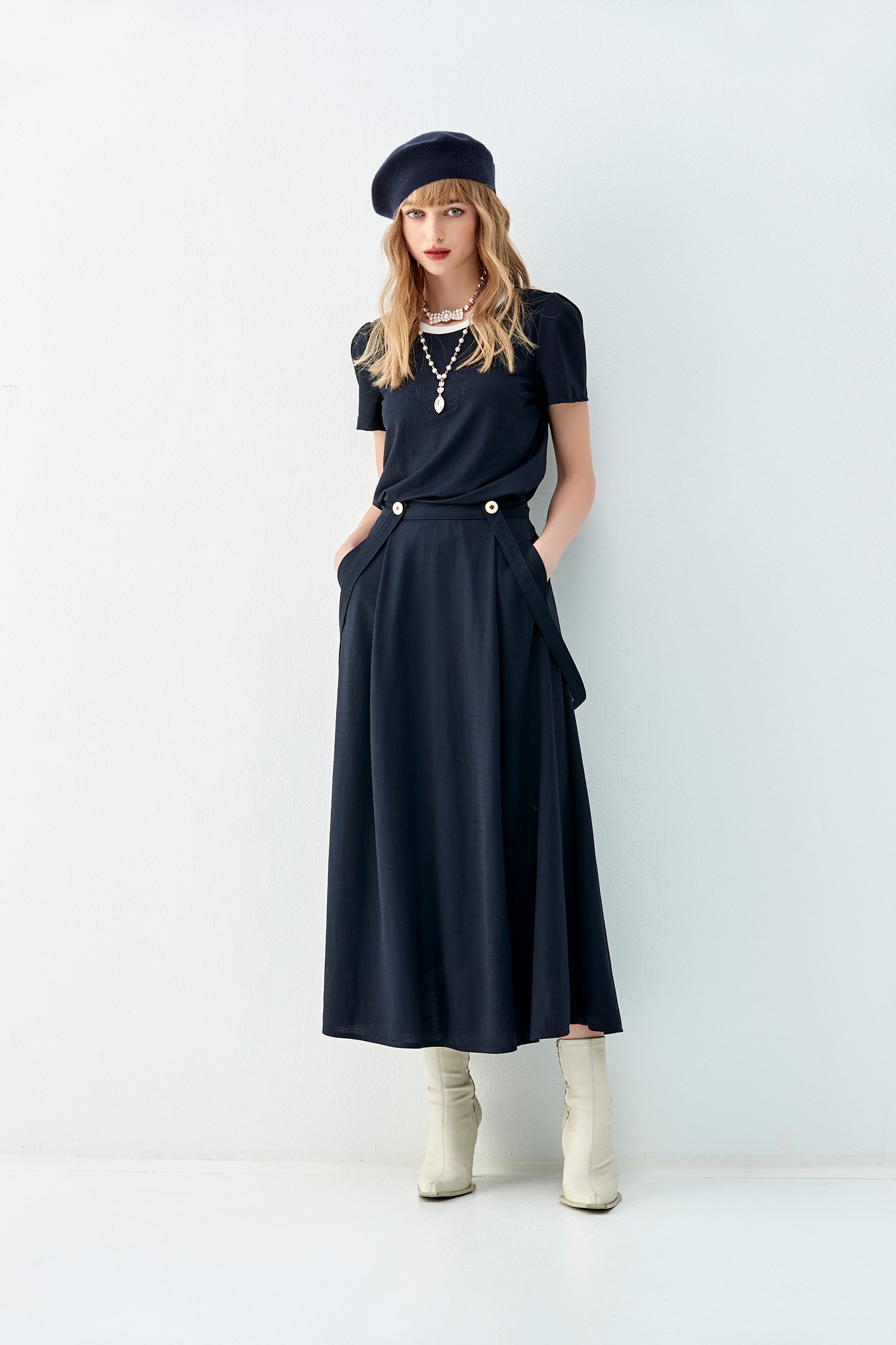 Mid Waist Long Suspender SkirtMid Waist Long Suspender Skirt,Season (AW) Look,Midi skirts