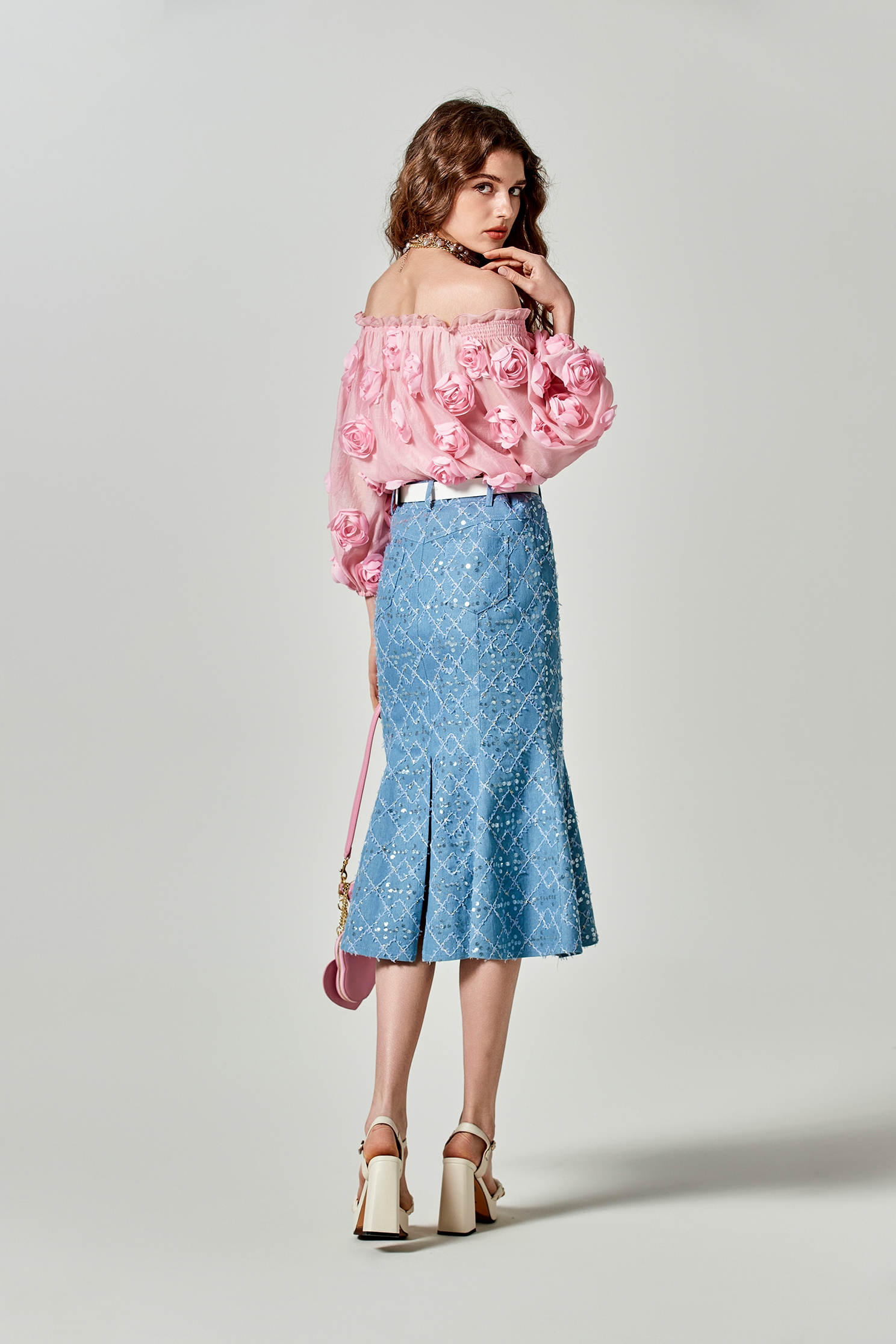 Sequin Fishtail Denim SkirtSequin Fishtail Denim Skirt,Embroidered,Season (SS) Look,Plaid,Denim,Denim skirts