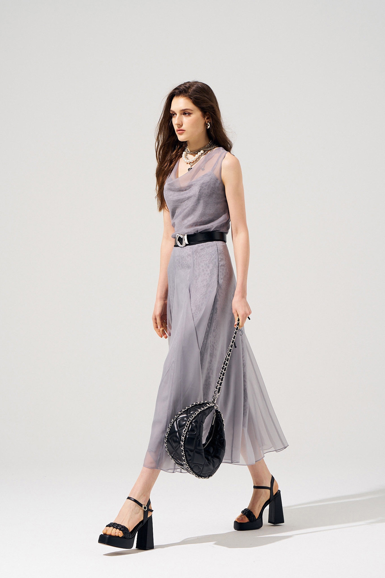 Inner Lace Detail Grey Organza SkirtInner Lace Detail Grey Organza Skirt,Season (SS) Look,Lace,Lace skirts,Midi skirts