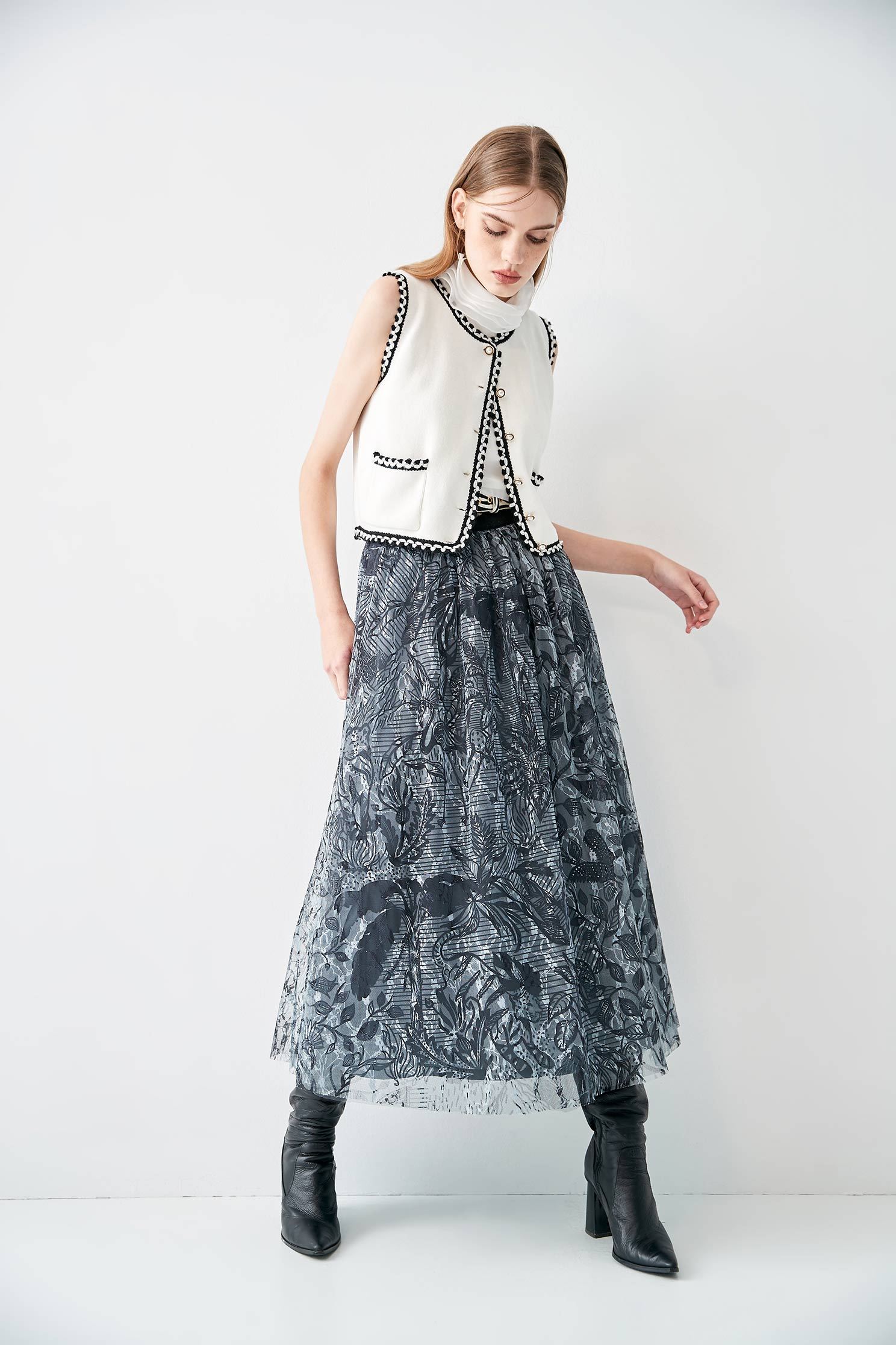 Tropical Theme Print Gathered SkirtElastic semi-sheer tulle skirt with black and white jungle print,Season (SS) Look,Tutu skirts,Tulle skirts,Midi skirts