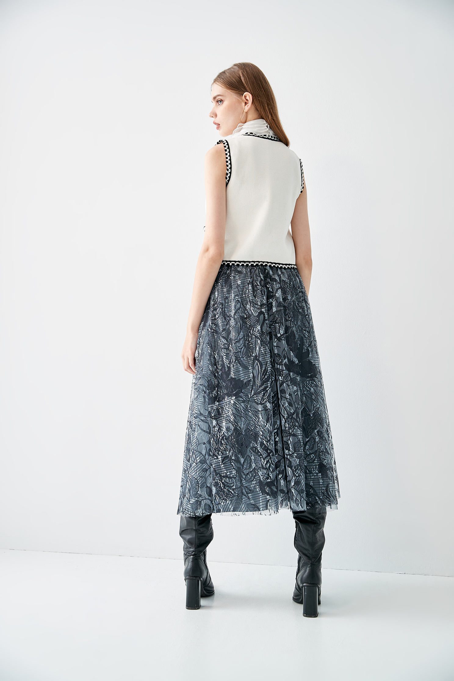 Tropical Theme Print Gathered SkirtElastic semi-sheer tulle skirt with black and white jungle print,Season (SS) Look,Tutu skirts,Tulle skirts,Midi skirts