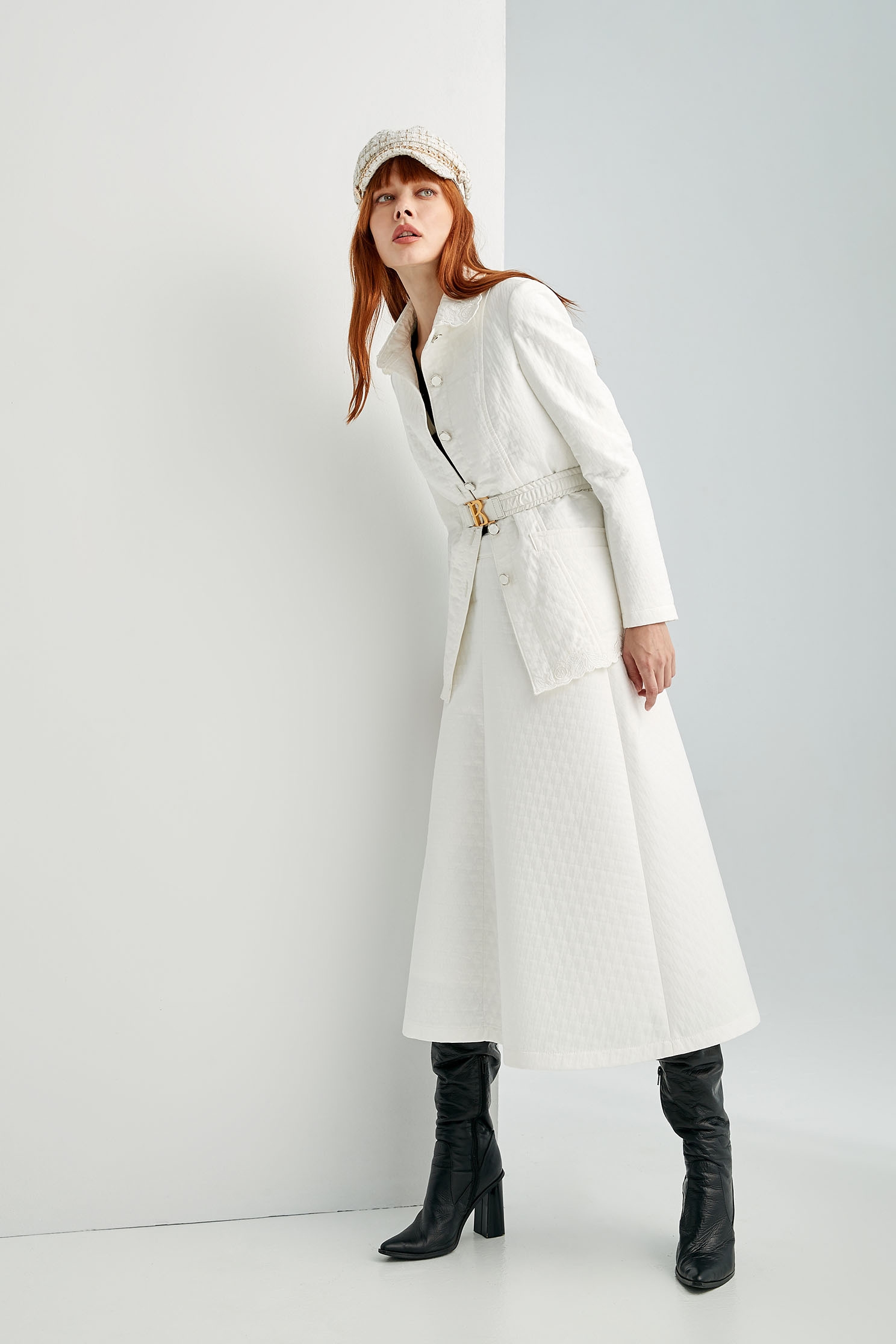 A-Line Midi White SkirtDiamond-embossed long skirt,Season (AW) Look,simple outfits,Belts,Midi skirts