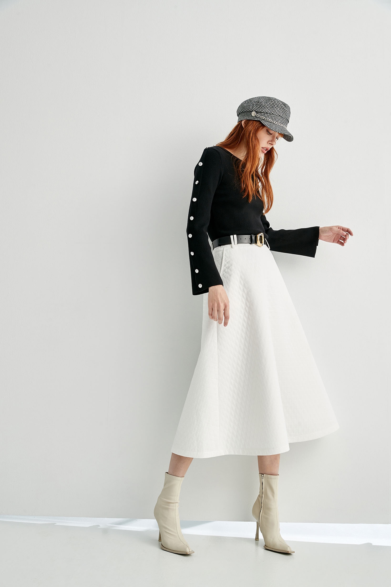 A-Line Midi White SkirtDiamond-embossed long skirt,Season (AW) Look,simple outfits,Belts,Midi skirts