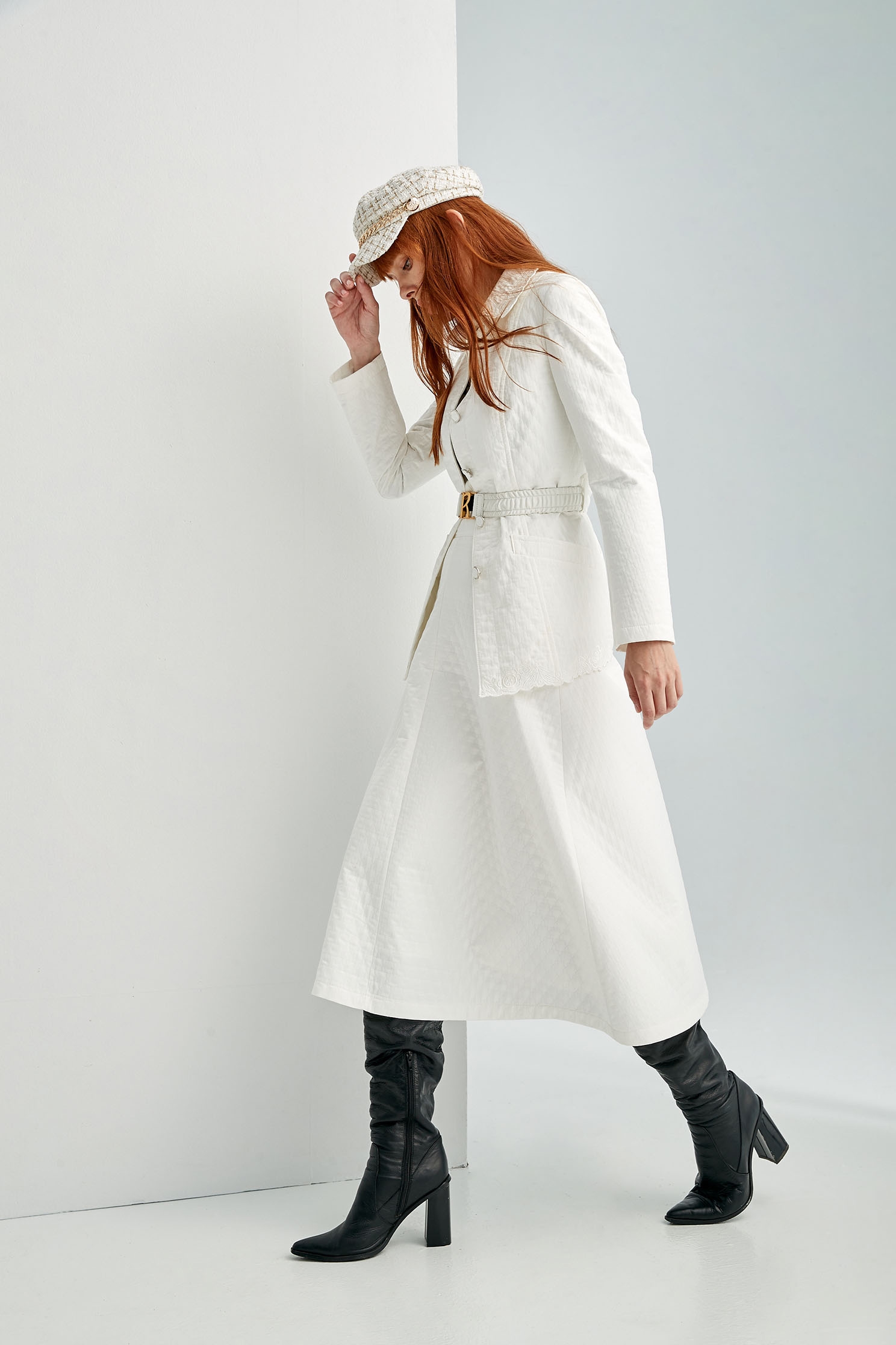 A-Line Midi White SkirtDiamond-embossed long skirt,Season (AW) Look,simple outfits,Belts,Midi skirts