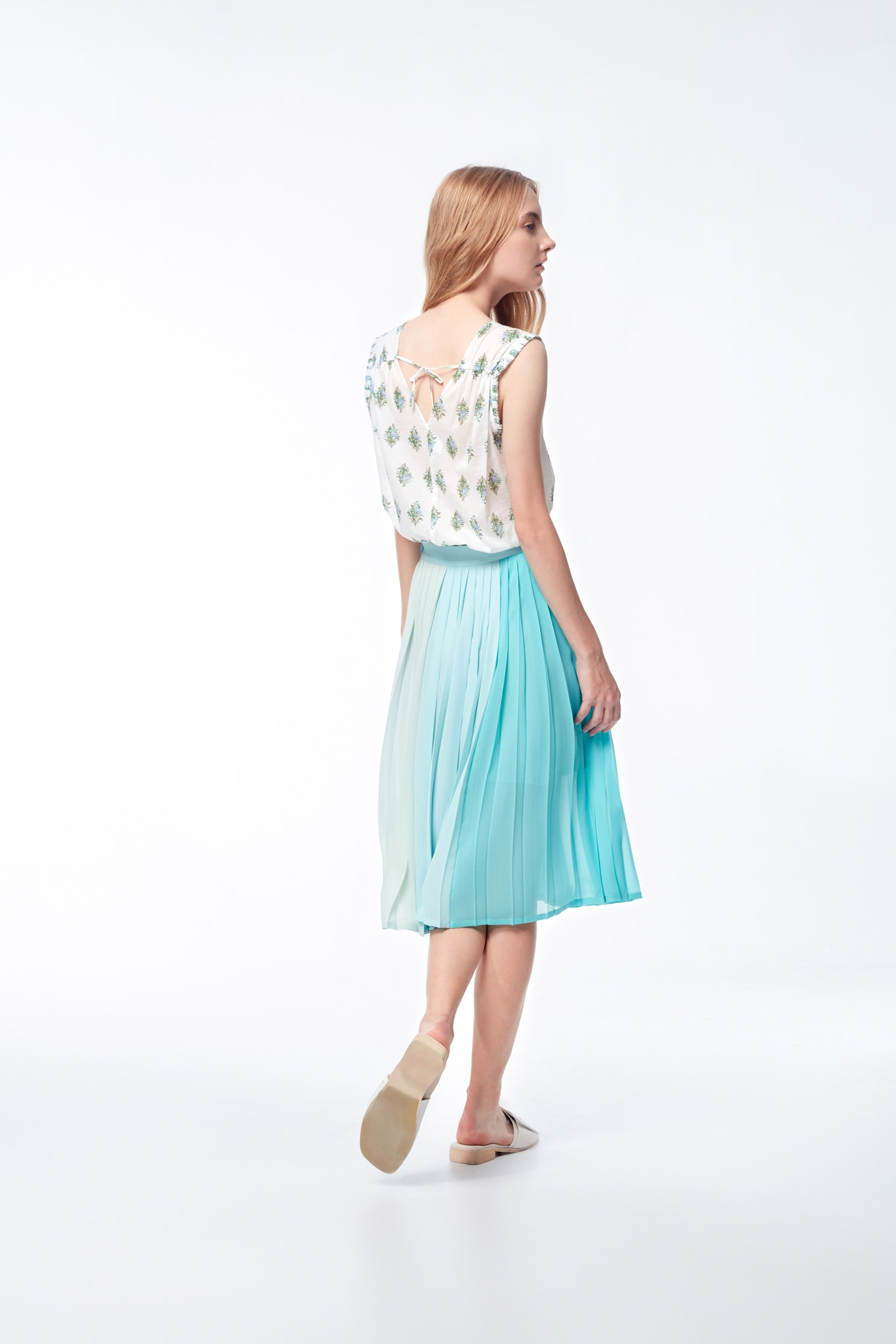 Colour Block Pleated SkirtBlue-green multi-colored stitching skirt,goodlucknewyear,Season (SS) Look,mothergift,iROO LIVE,Midi skirts,Chiffon,Chiffon skirts