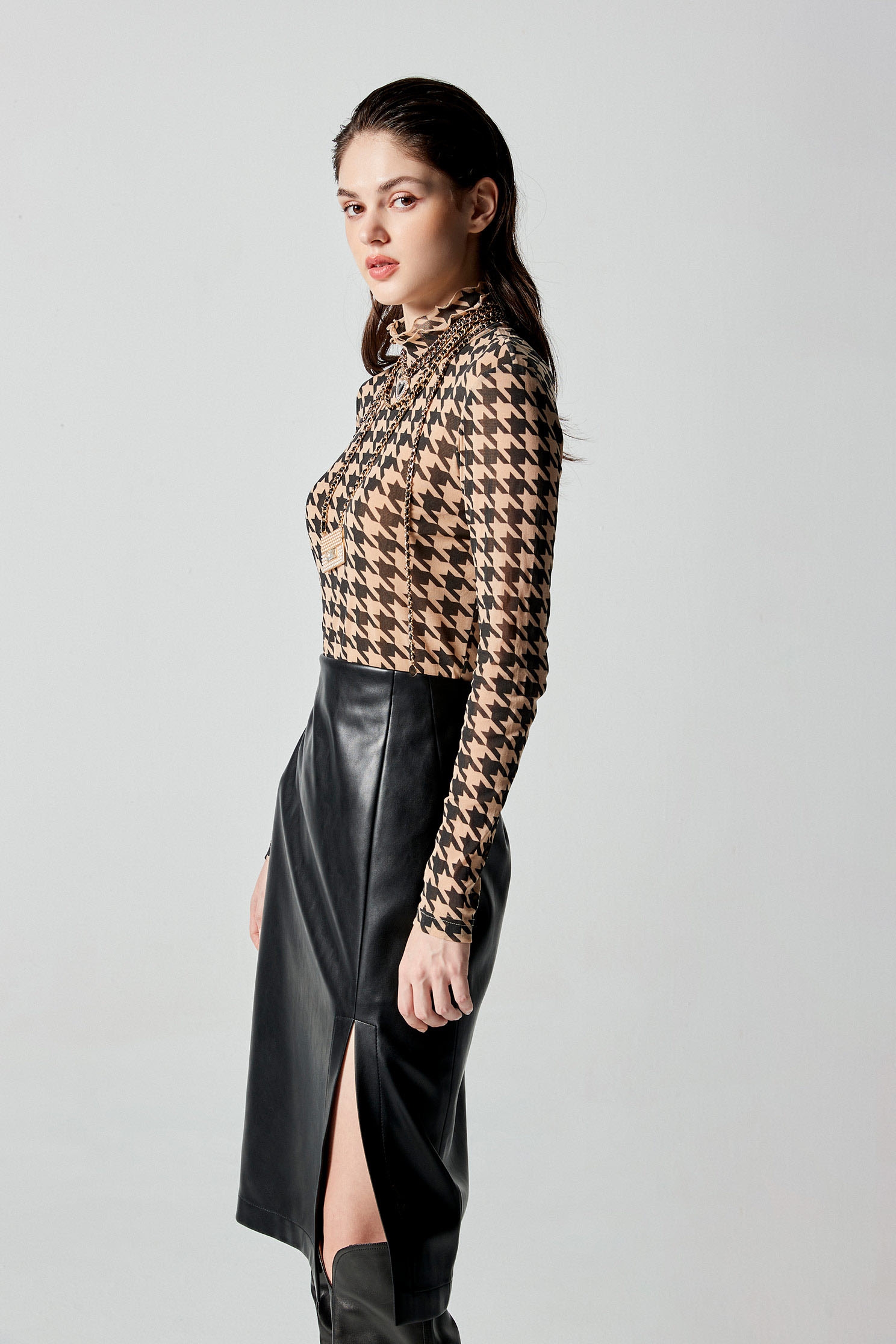 PU Side Slit Pencil SkirtPU Side Slit Pencil Skirt,Season (AW) Look,Pencil skirts,Midi skirts