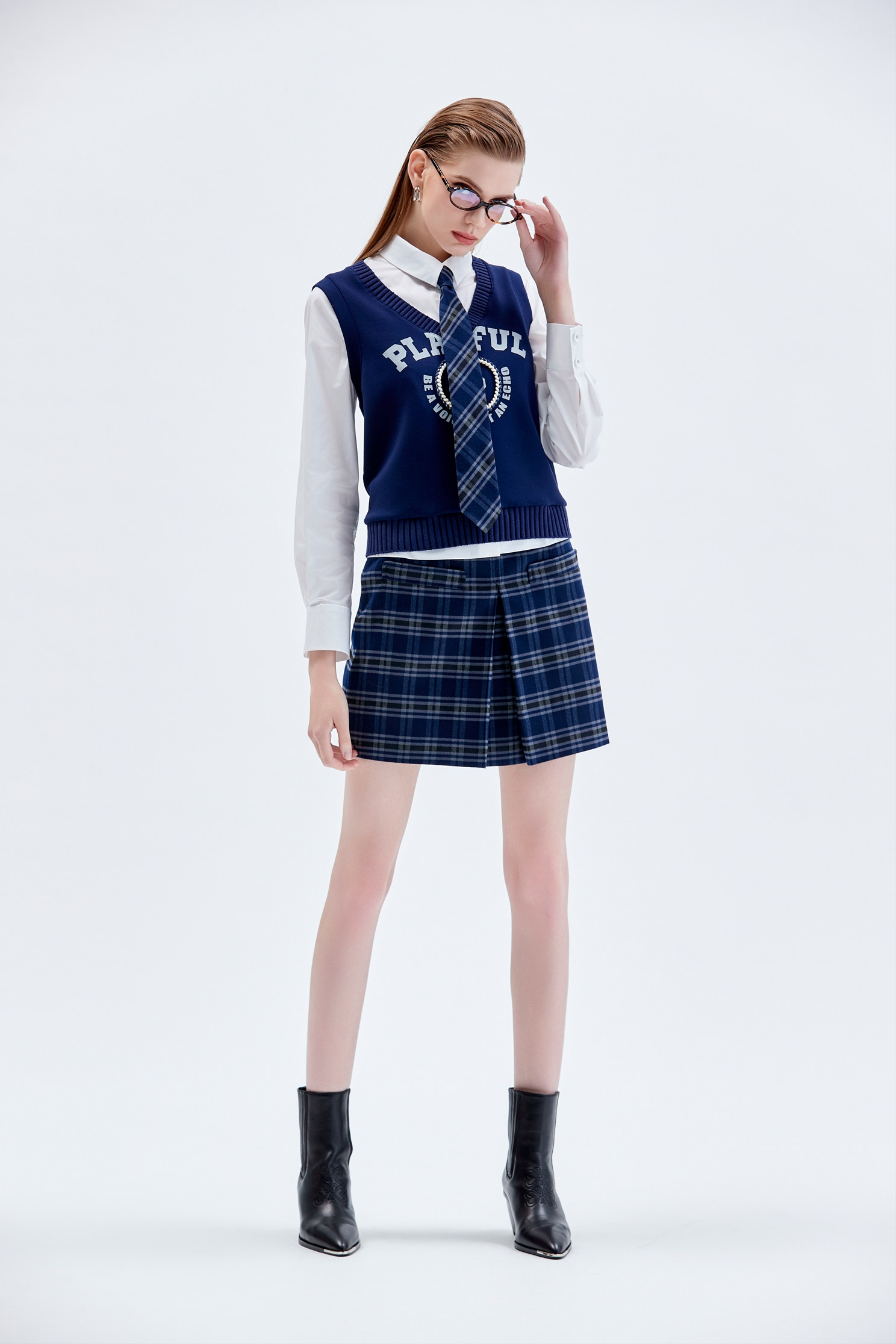 Front Pleat Checkered SkirtFront Pleat Checkered Skirt,Plaid,Mini skirts,Shorts,Season (AW) Look