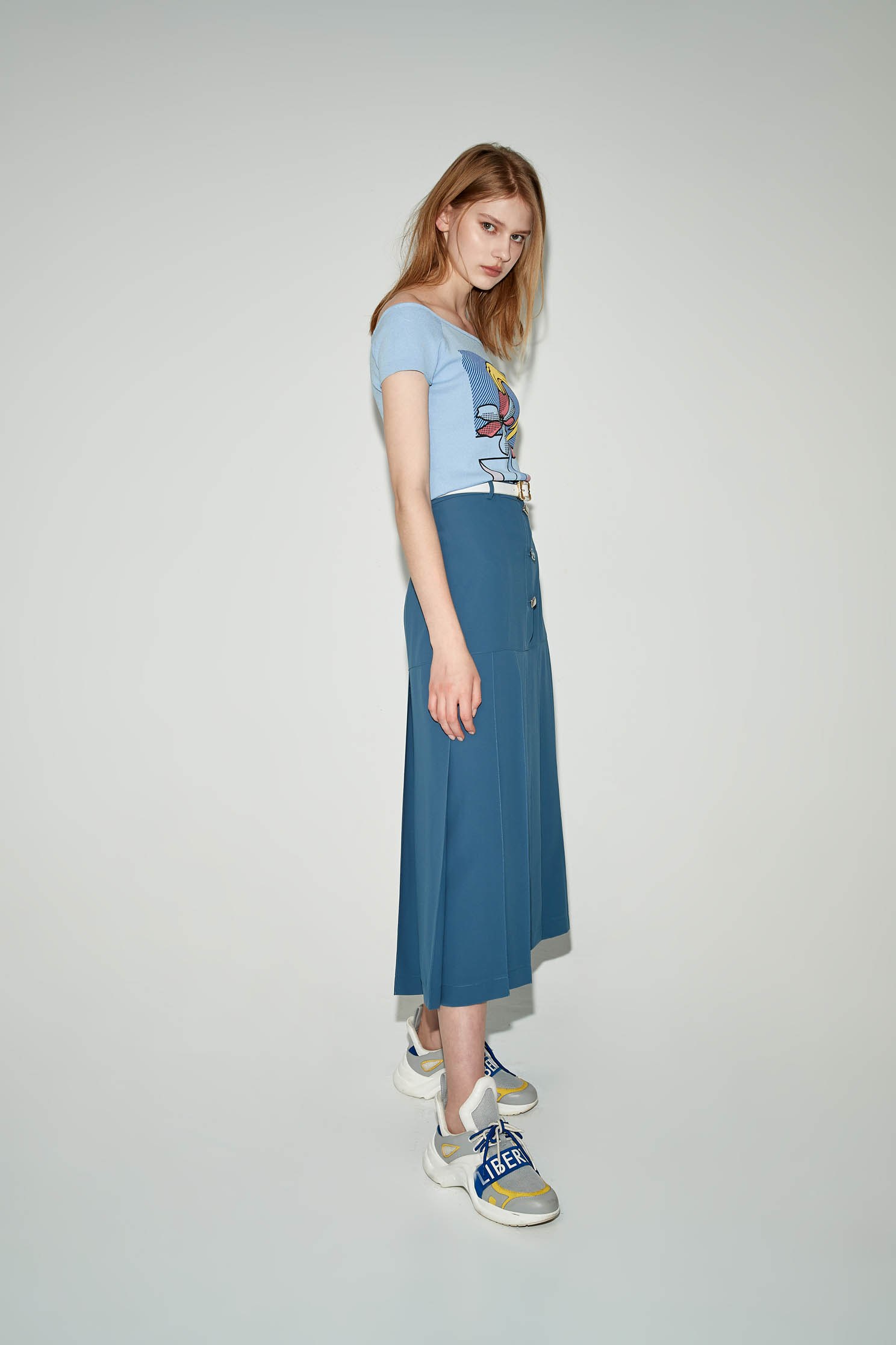 Box Pleats Midi SkirtVintage skirt with metallic button,Season (SS) Look,Pleated skirts,Belts,Midi skirts