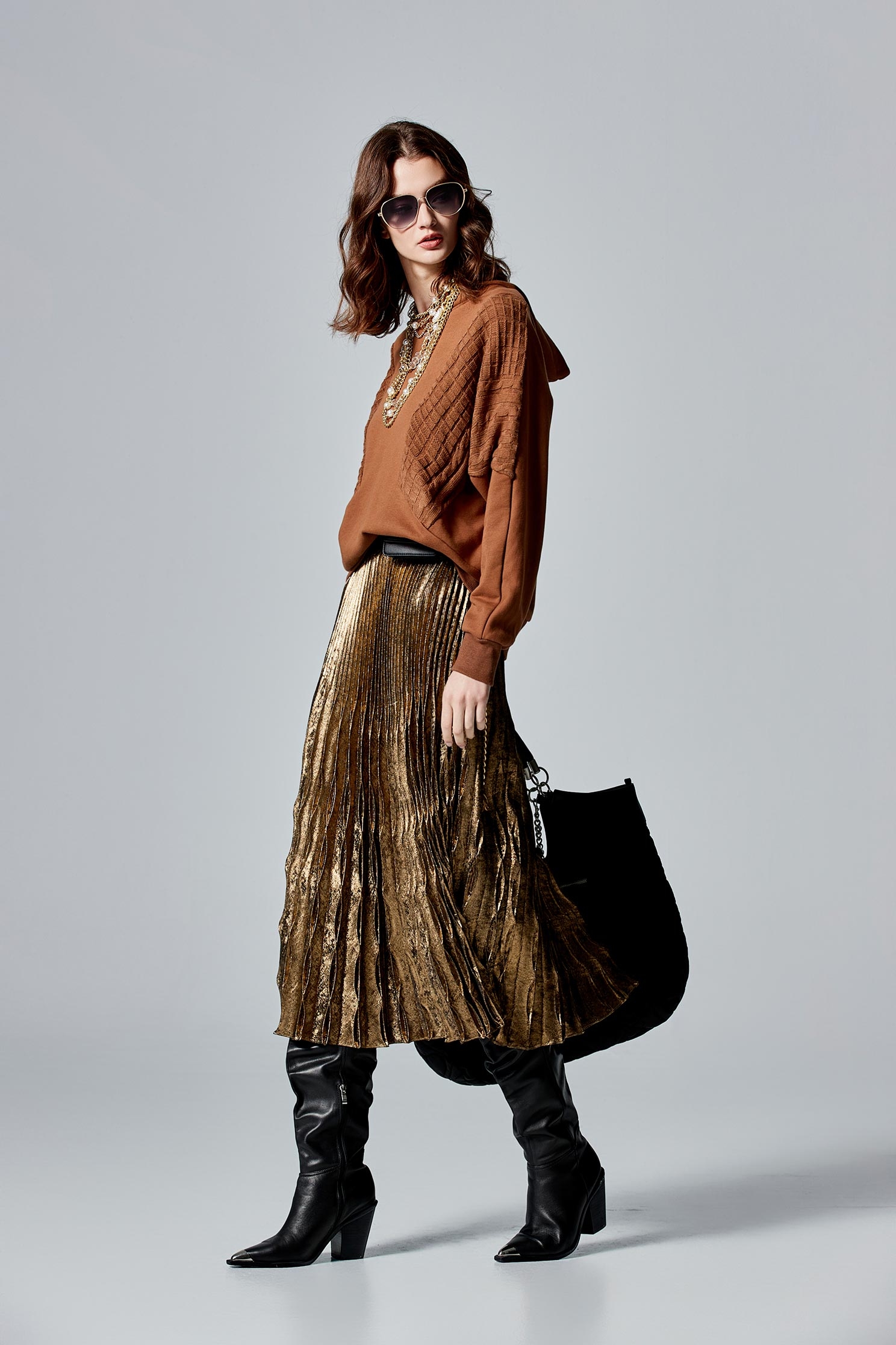 Pleated Metallic SkirtPleated Metallic Skirt,Pleated skirts,Season (AW) Look,Midi skirts