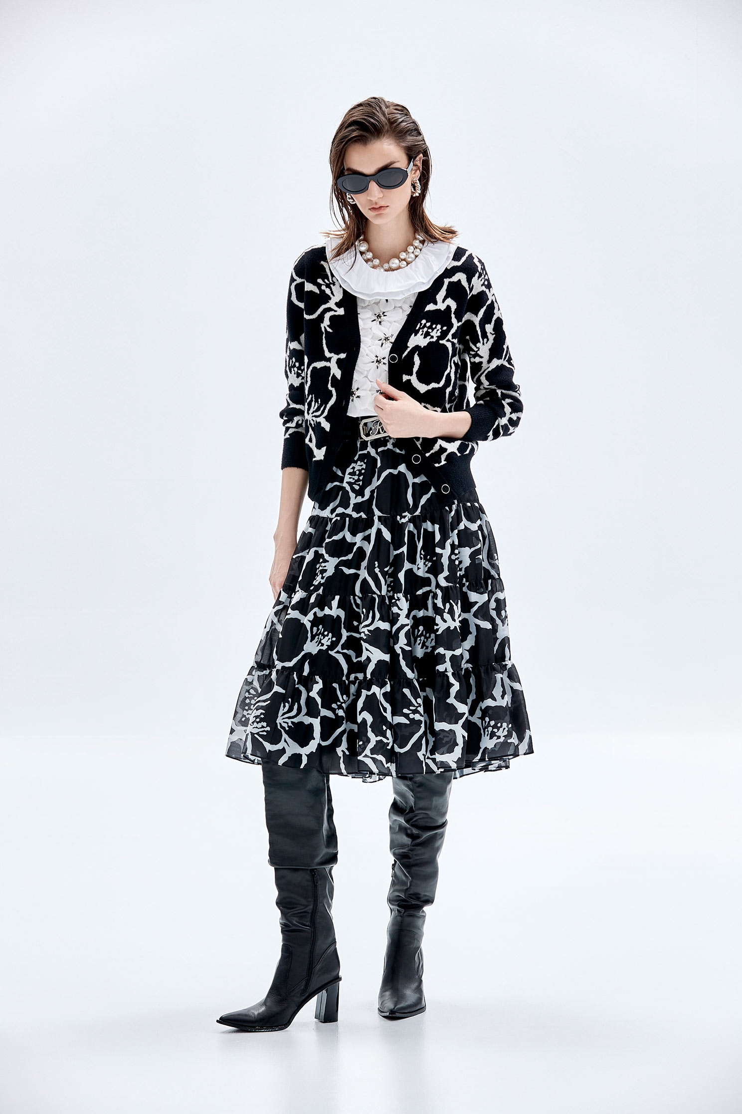 Floral Print A-line Tiered SkirtFloral Print A-line Tiered Skirt,Season (AW) Look,Layered skirts,Midi skirts