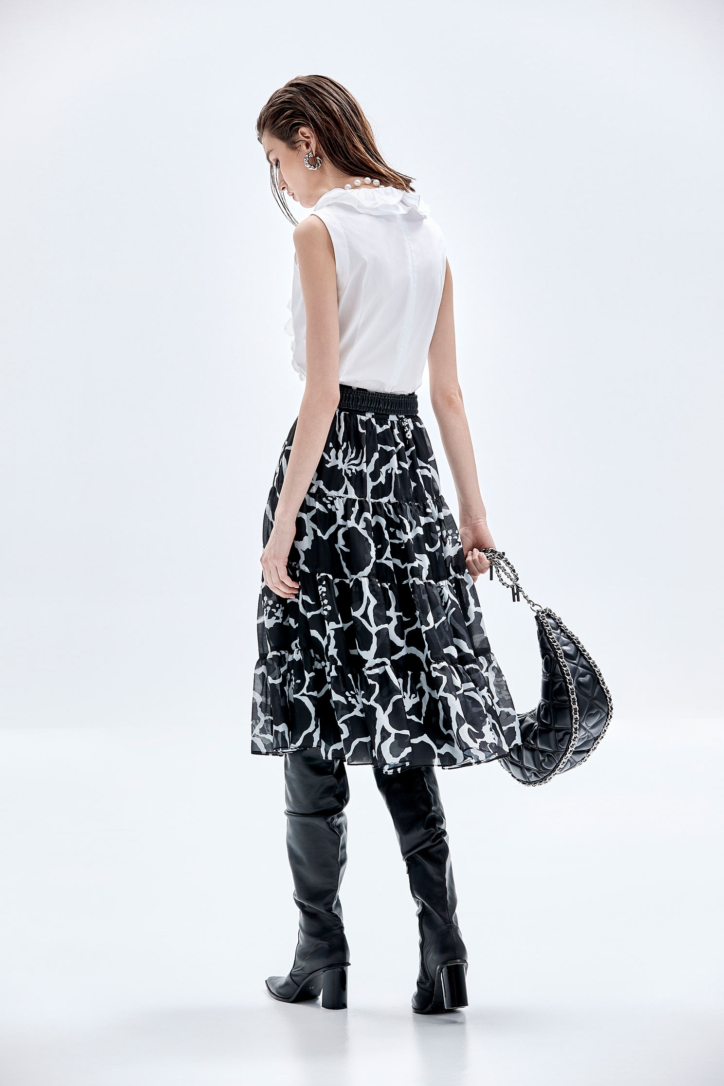 Floral Print A-line Tiered SkirtFloral Print A-line Tiered Skirt,Season (AW) Look,Layered skirts,Midi skirts