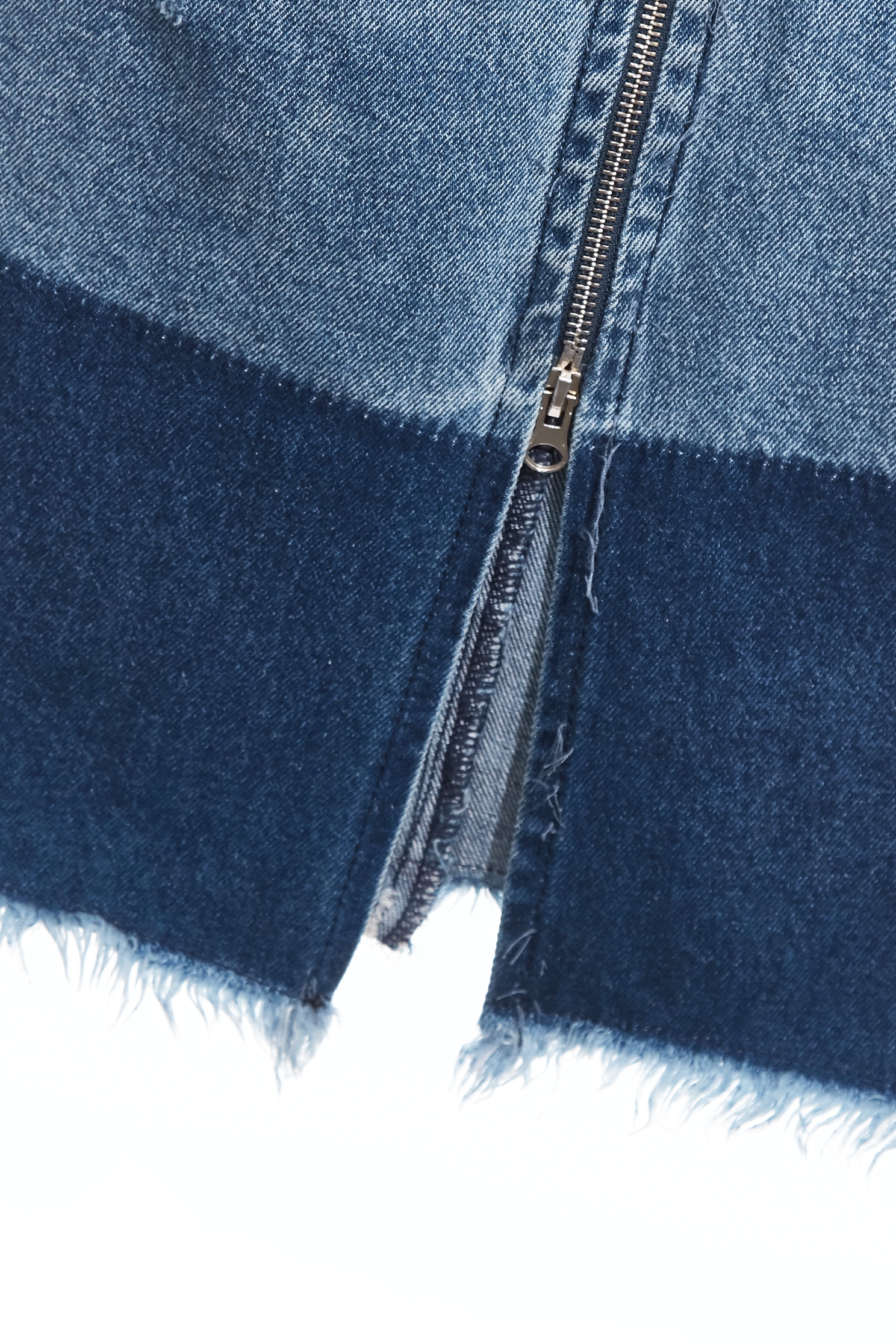 Contrast Tone Front Zip Denim SkirtContrast Tone Front Zip Denim Skirt,Denim,Denim,Season (AW) Look,Midi skirts
