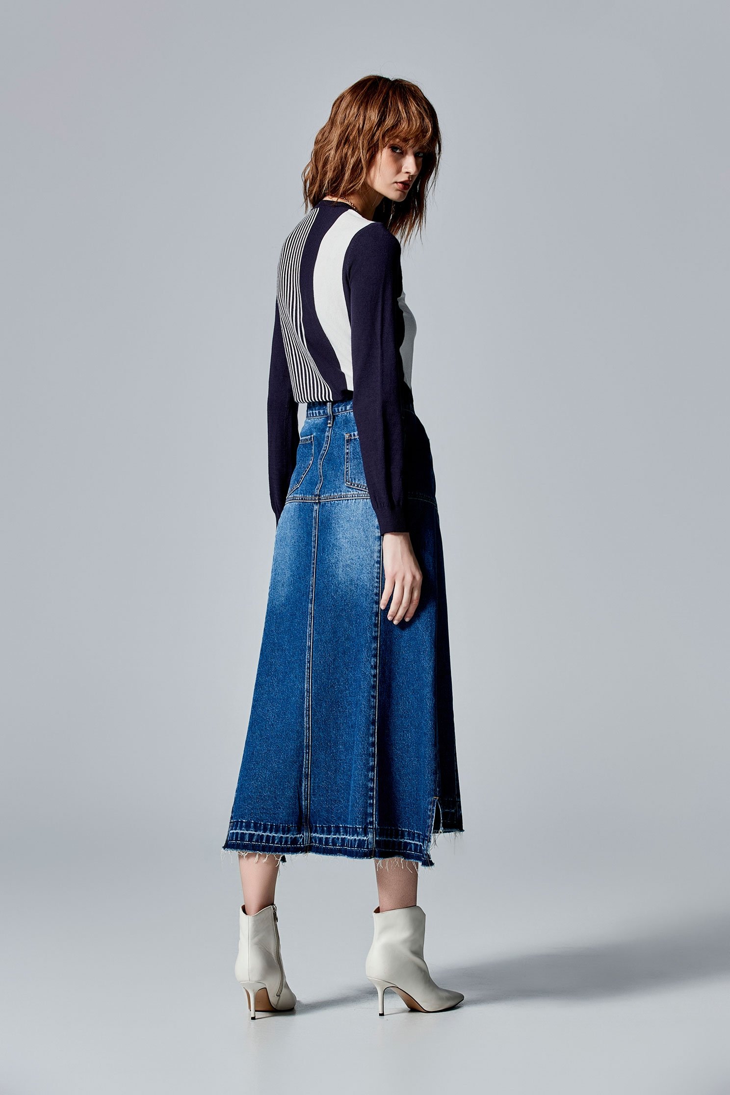 Midi Denim Skirt With Fray Hem DetailMidi Denim Skirt With Fray Hem Detail,Season (SS) Look,Denim,Denim skirts