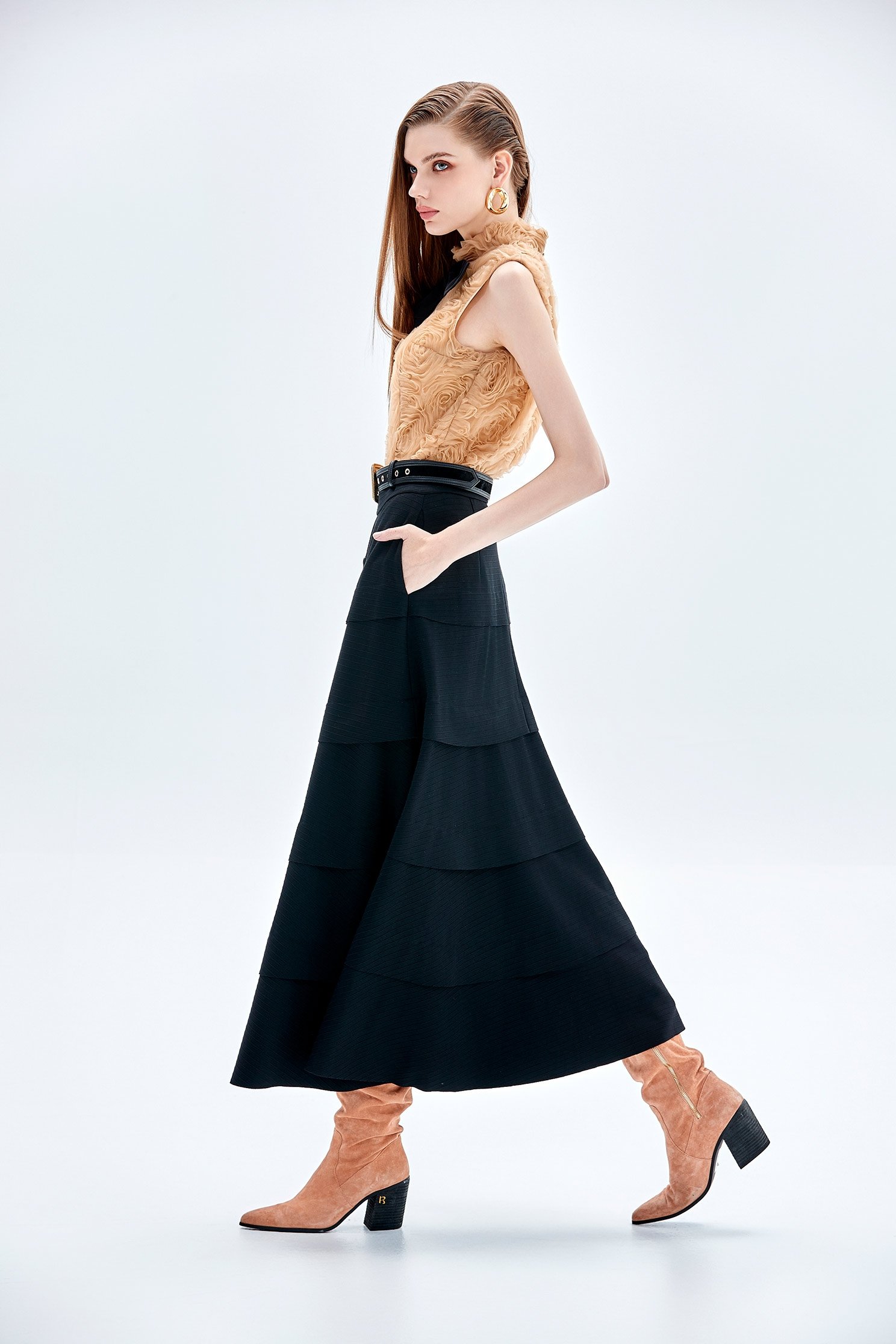 Maxi Tiered A-line SkirtMaxi Tiered A-line Skirt,Season (AW) Look,Layered skirts,Midi skirts