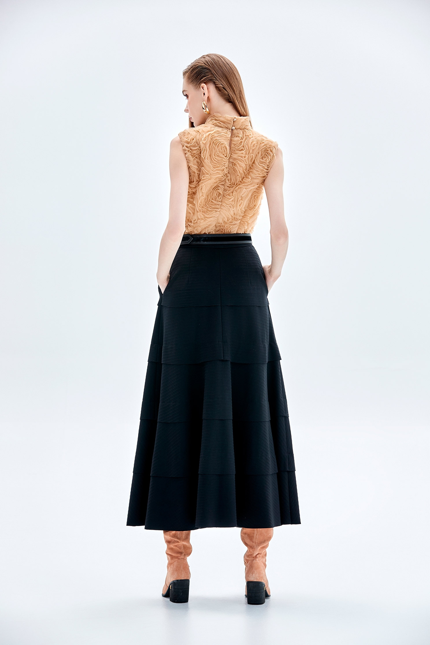 Maxi Tiered A-line SkirtMaxi Tiered A-line Skirt,Season (AW) Look,Layered skirts,Midi skirts