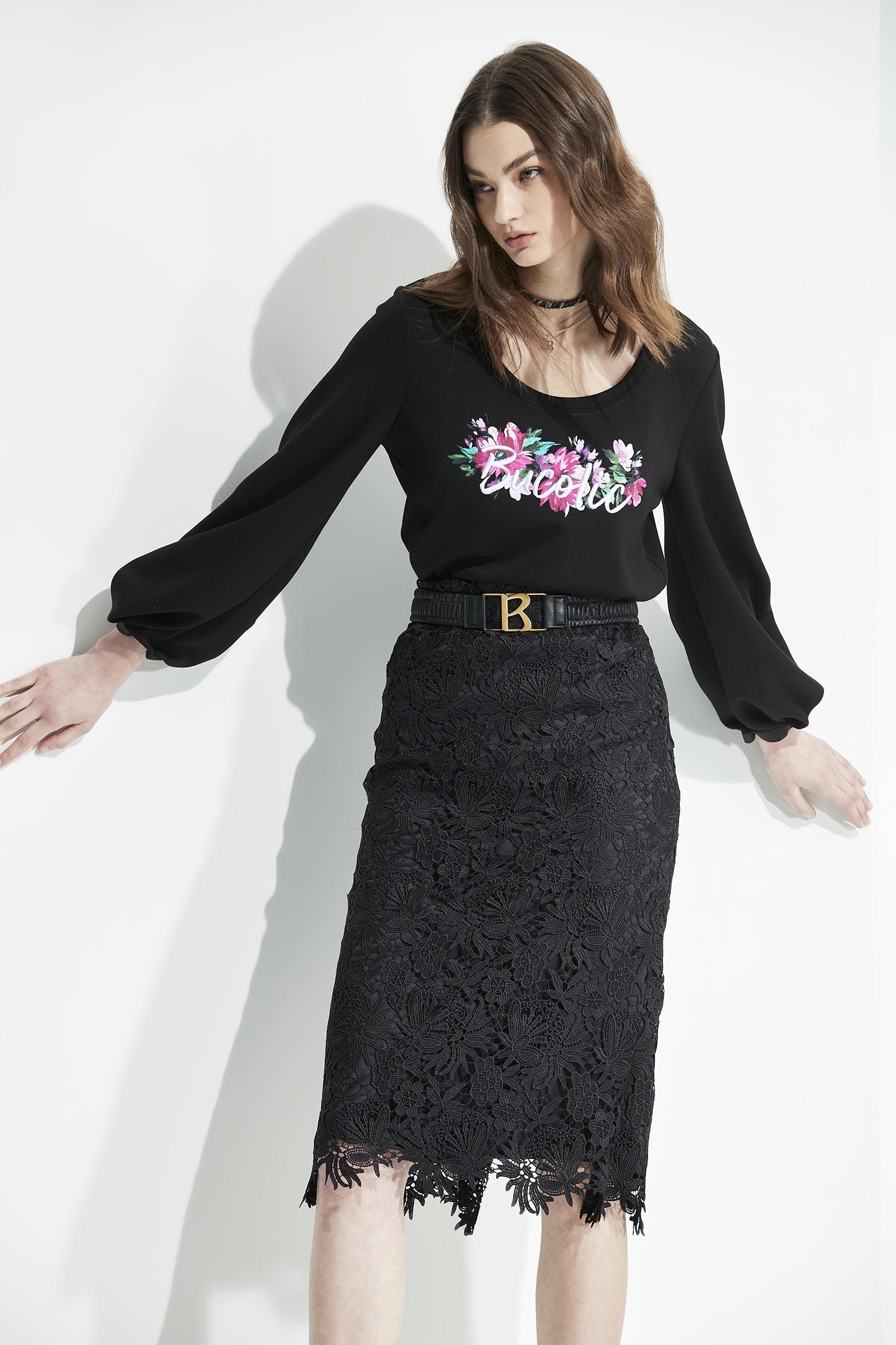 Basic Black Lace Pencil SkirtNarrow skirt with embroidered lace,Embroidered,Season (SS) Look,Pencil skirts,Lace,Lace skirts,Midi skirts,Black skirts