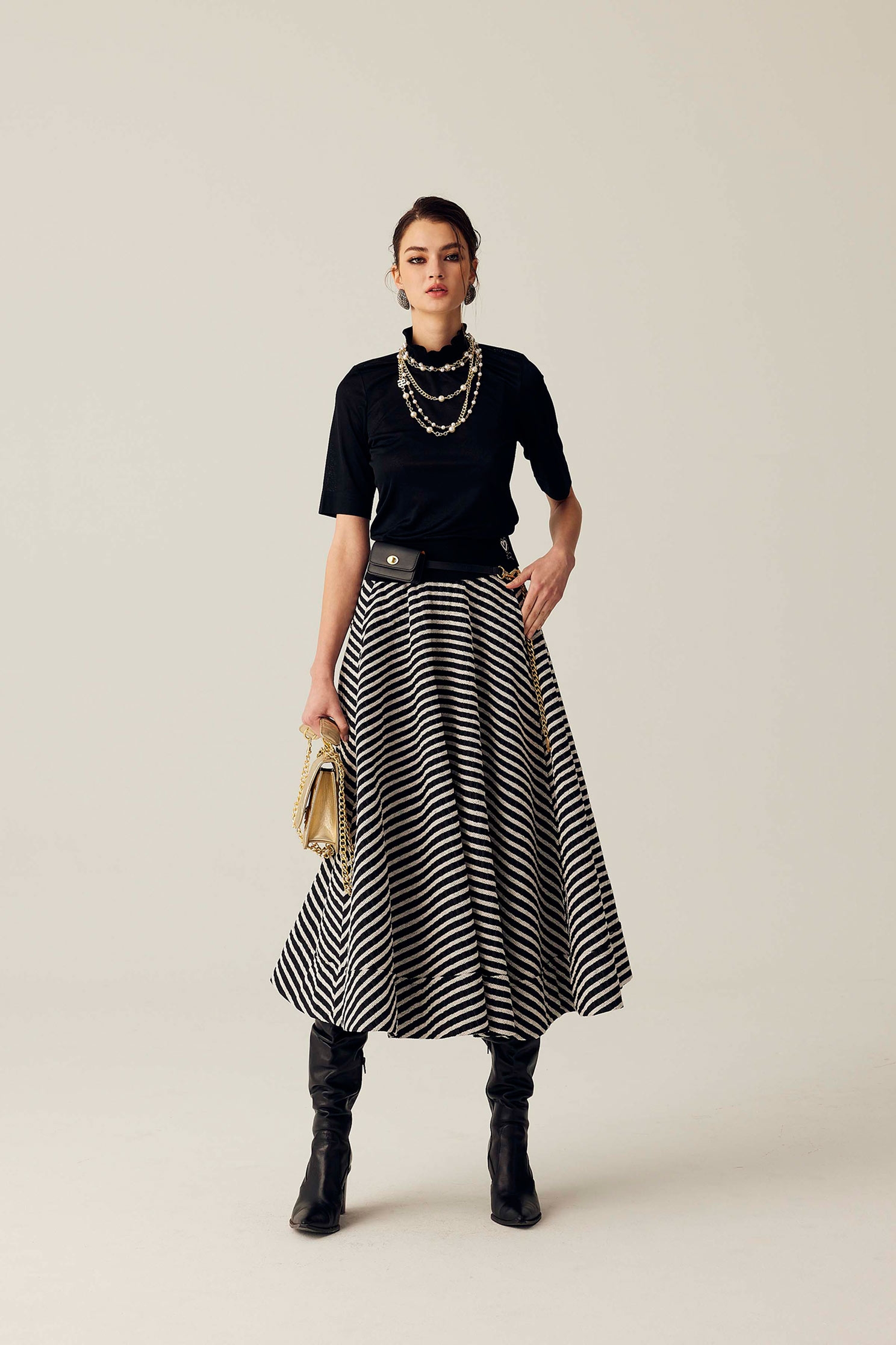 Black White Stripe Circular SkirtBlack White Stripe Circular Skirt,Season (SS) Look,Stripe,Midi skirts