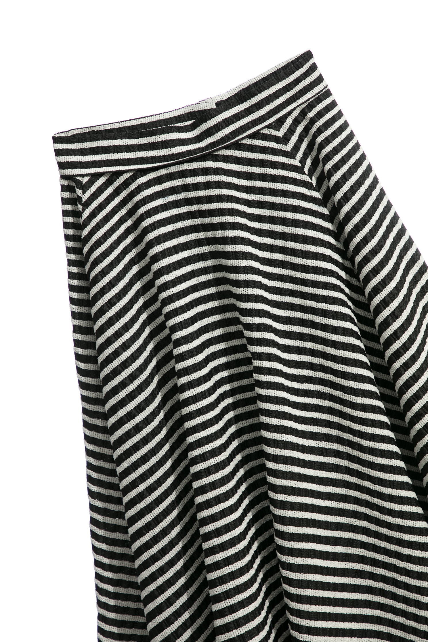 Black White Stripe Circular SkirtBlack White Stripe Circular Skirt,Season (SS) Look,Stripe,Midi skirts