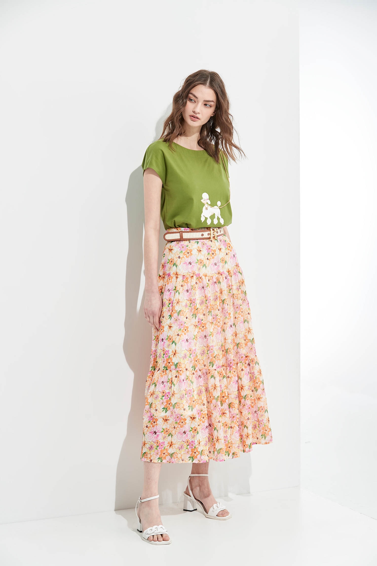 Bright Floral Print Tiered SkirtMaxi dress with garden print,Season (SS) Look,Layered skirts,Midi skirts,Chiffon