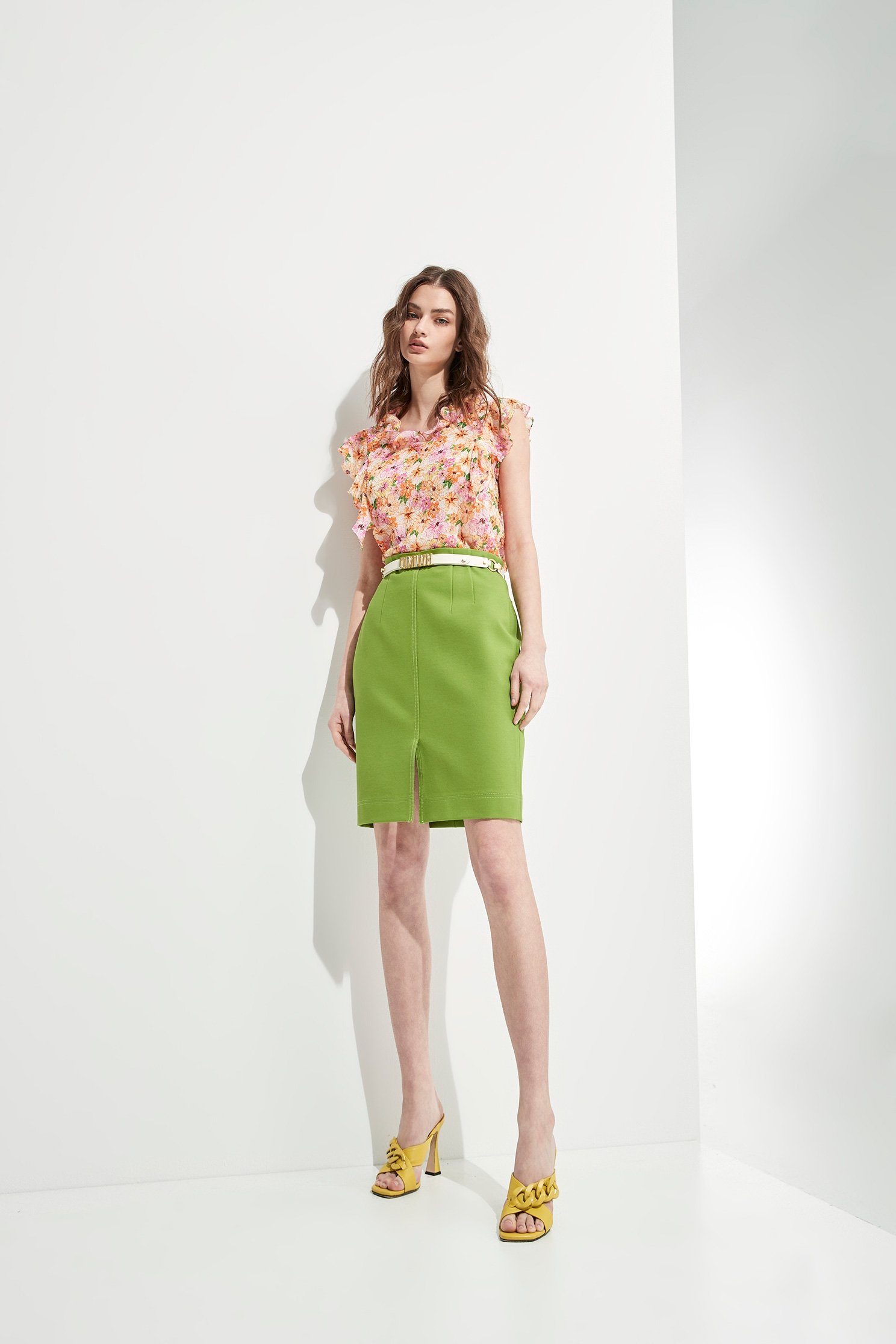 Basic Green Pencil SkirtCitron fitted short skirt,Season (SS) Look,Mini skirts,Pencil skirts