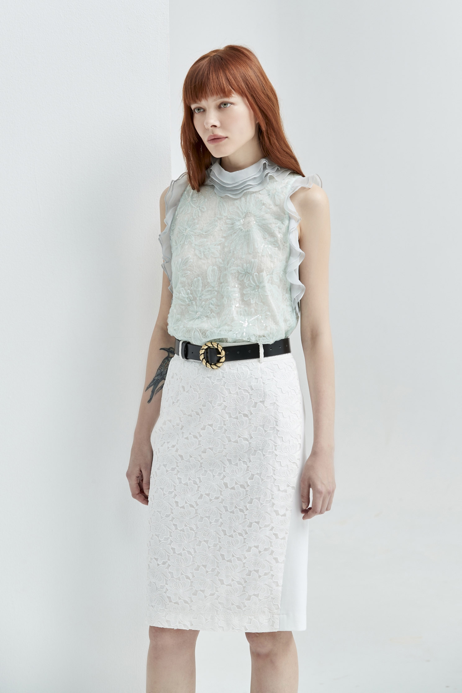 Front Cut Out Lace White SkirtContrast lace midi narrow skirt,Embroidered,Season (SS) Look,Pencil skirts,Belts,Lace,Midi skirts