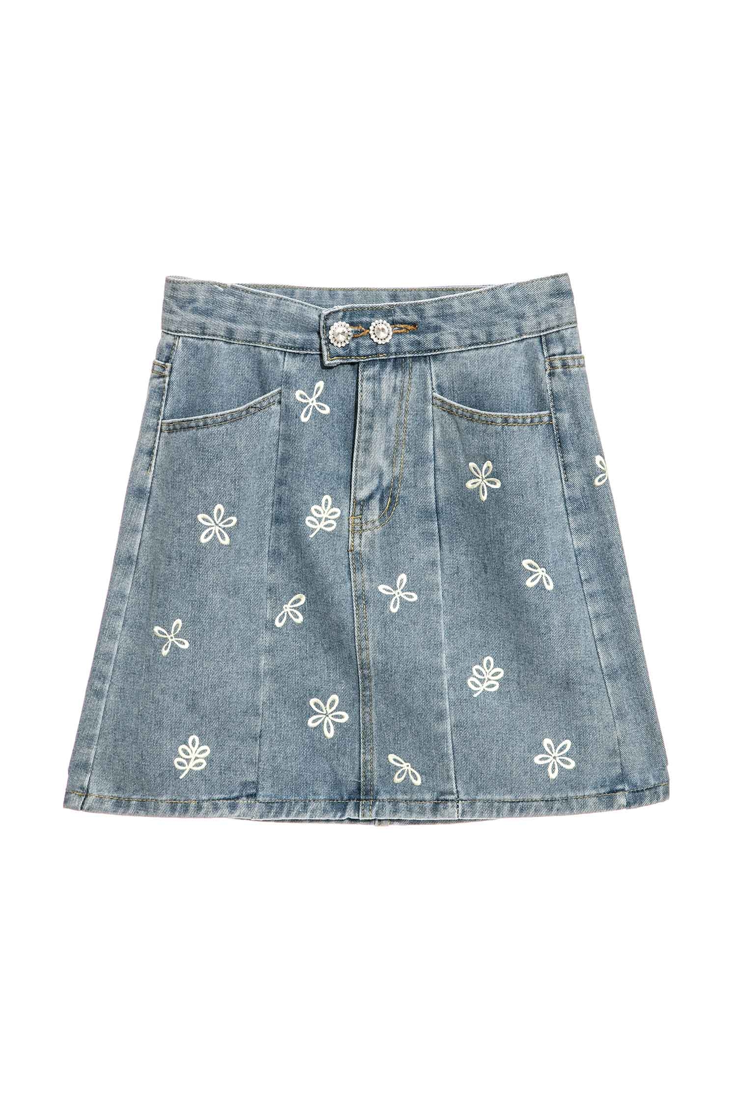 Floral Embroidered Denim SkirtDenim short skirt with embroidery,Embroidered,Denim,Denim mini skirts,Denim skirts,Mini skirts,Season (AW) Look,Valentine,Embroidered