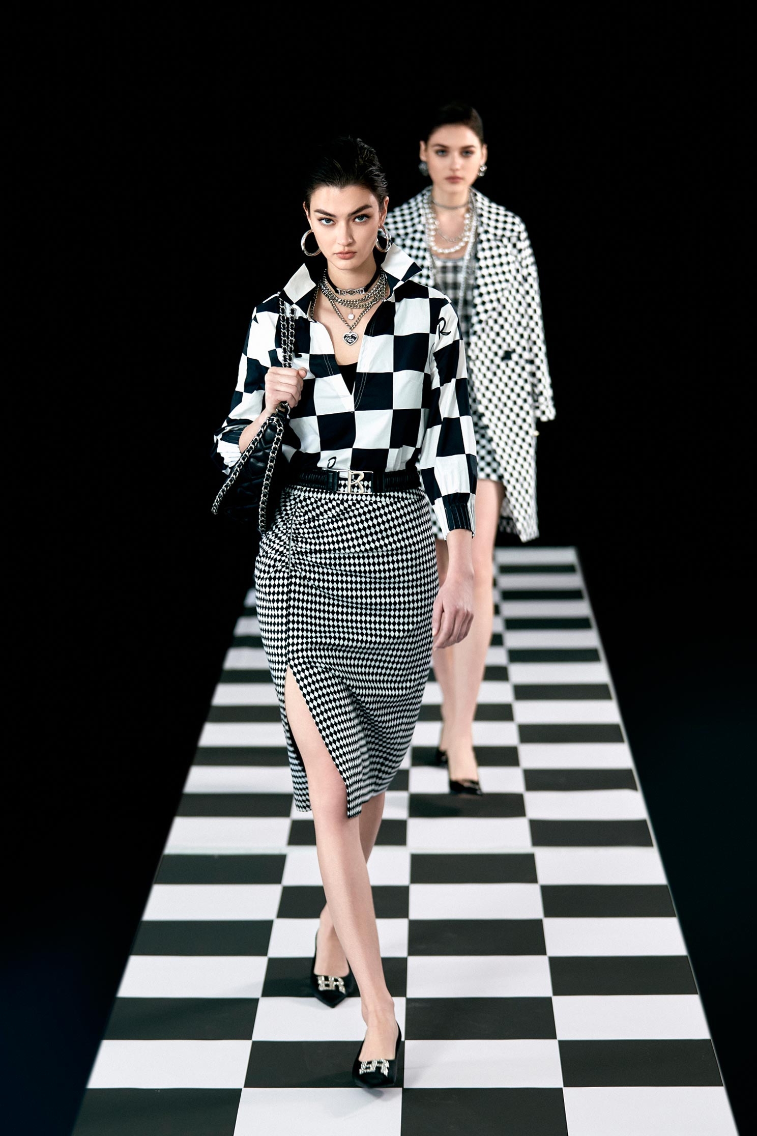 Side Slit Diamond Pattern Pencil SkirtSide Slit Diamond Pattern Pencil Skirt,Season (SS) Look,Pencil skirts