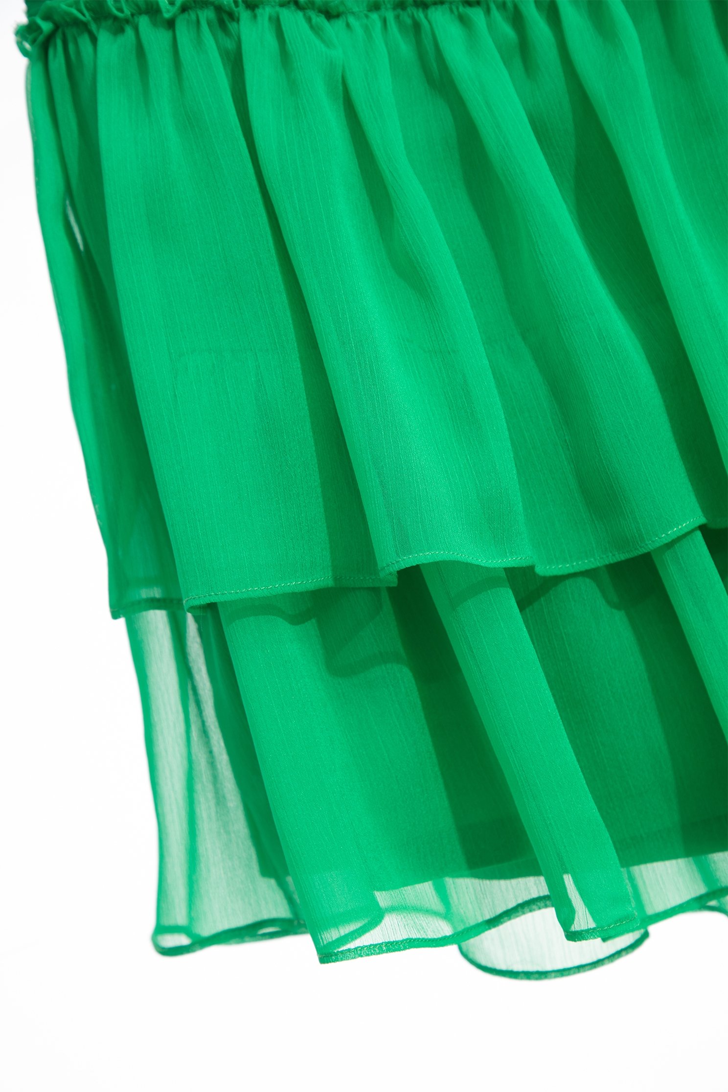 Irregular Pleated Chiffon Tiered SkirtIrregular Pleated Chiffon Tiered Skirt,Season (SS) Look,Mini skirts,Chiffon