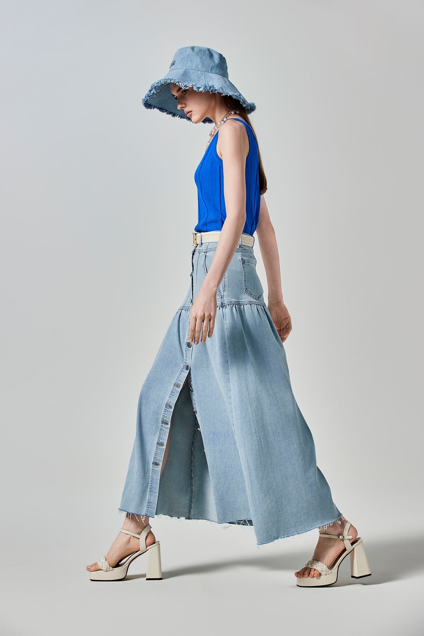 Button Front Maxi Denim SkirtButton Front Maxi Denim Skirt,Season (SS) Look,Denim,Denim skirts,Midi skirts