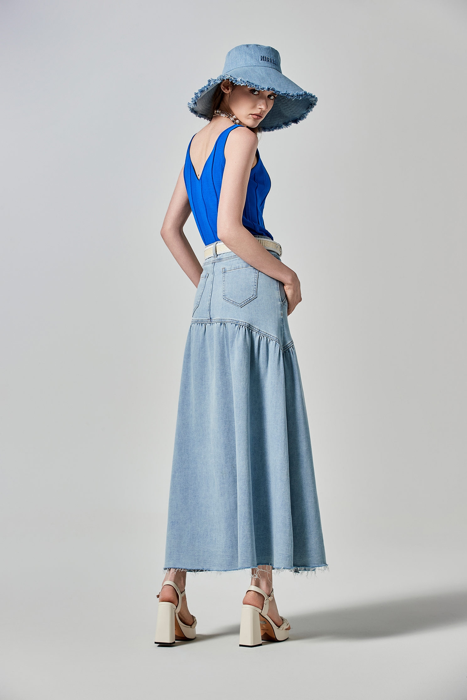 Button Front Maxi Denim SkirtButton Front Maxi Denim Skirt,Season (SS) Look,Denim,Denim skirts,Midi skirts