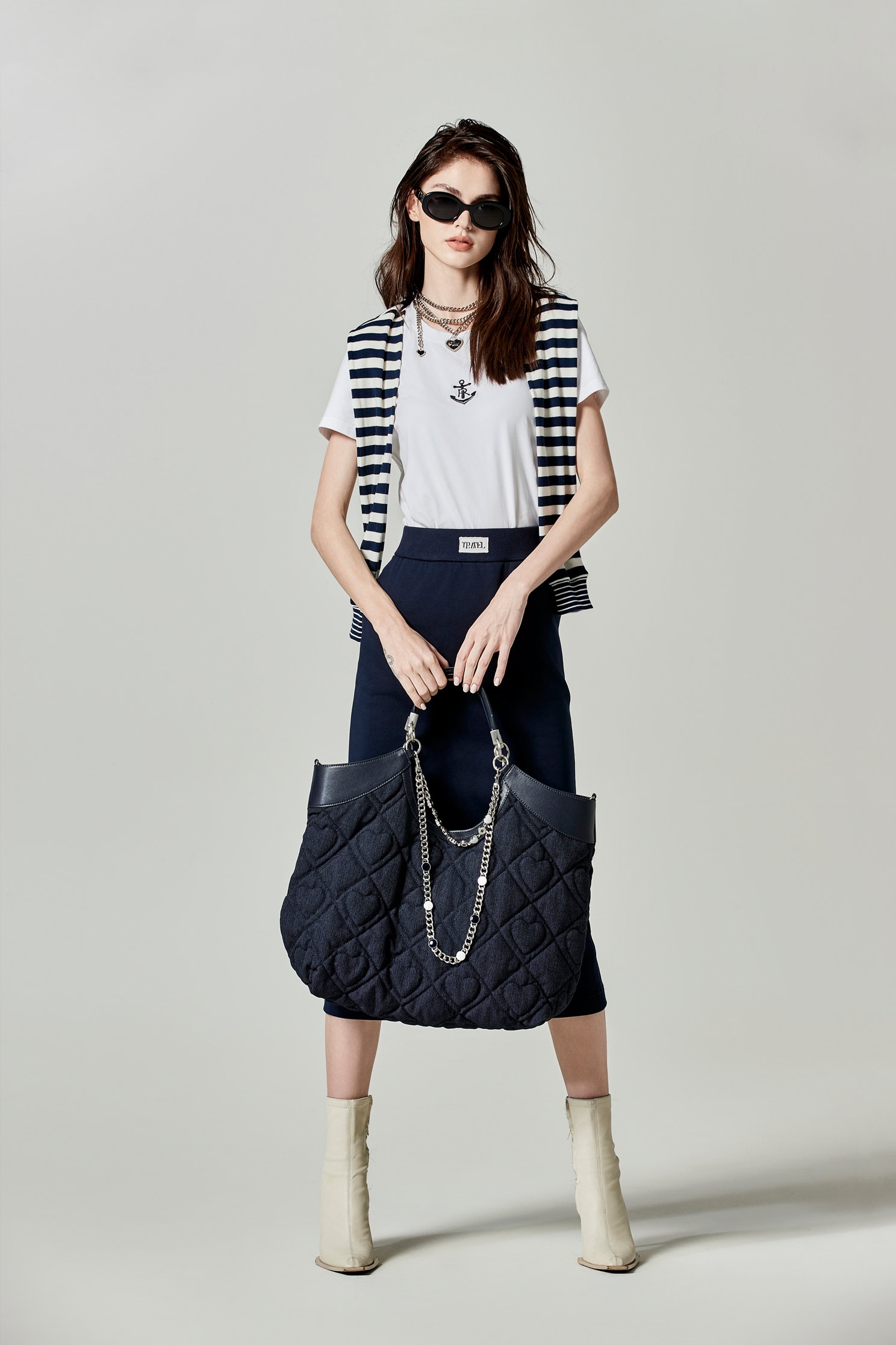 Basic Navy Pencil SkirtBasic Navy Pencil Skirt,Season (SS) Look,Pencil skirts,Midi skirts