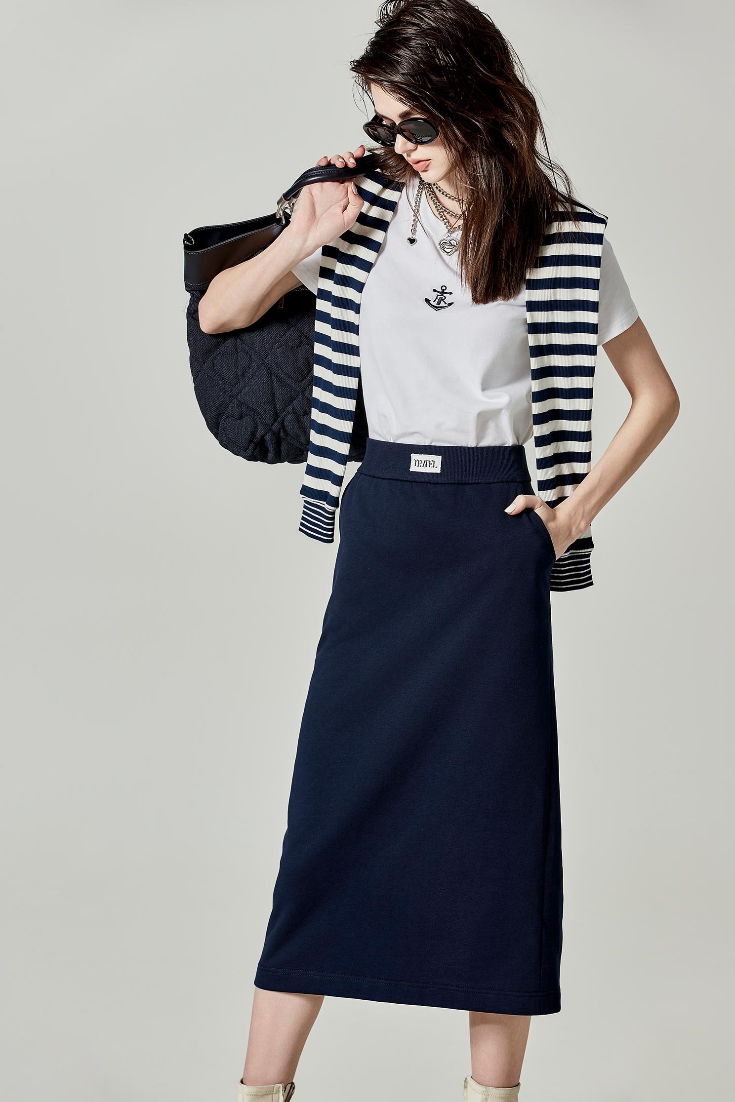 Basic Navy Pencil SkirtBasic Navy Pencil Skirt,Season (SS) Look,Pencil skirts,Midi skirts