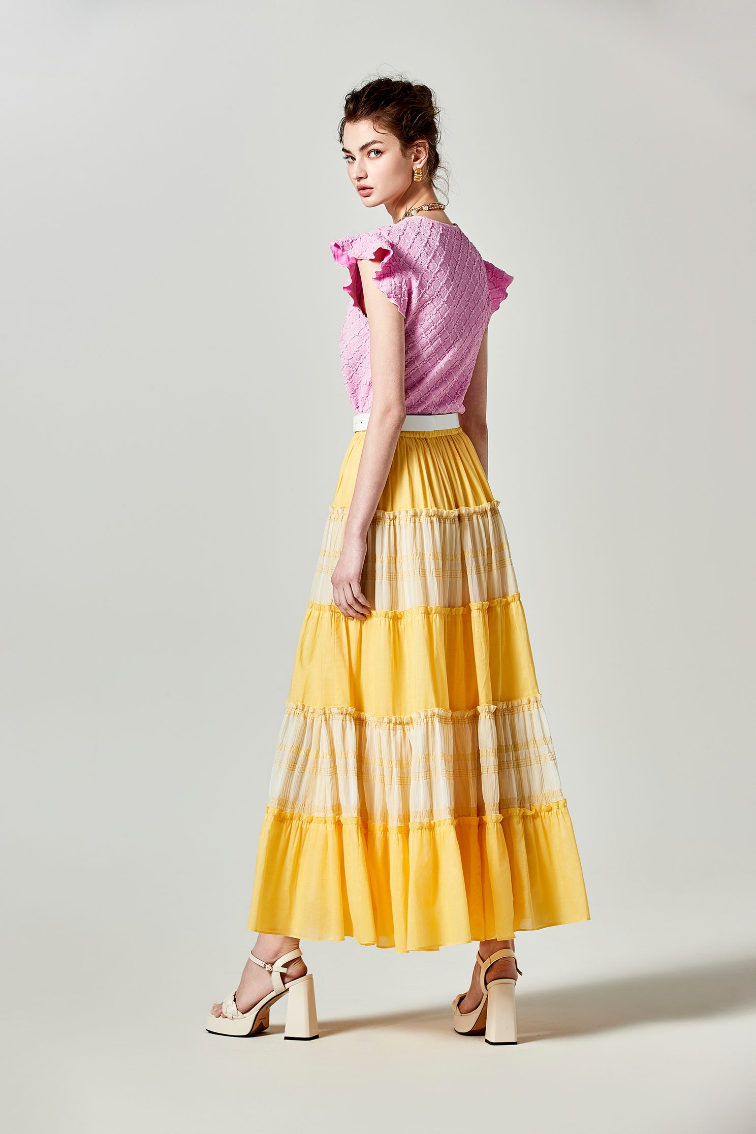 Yellow Patchwork Tiered SkirtYellow Patchwork Tiered Skirt,Season (SS) Look,Plaid,Layered skirts,Midi skirts