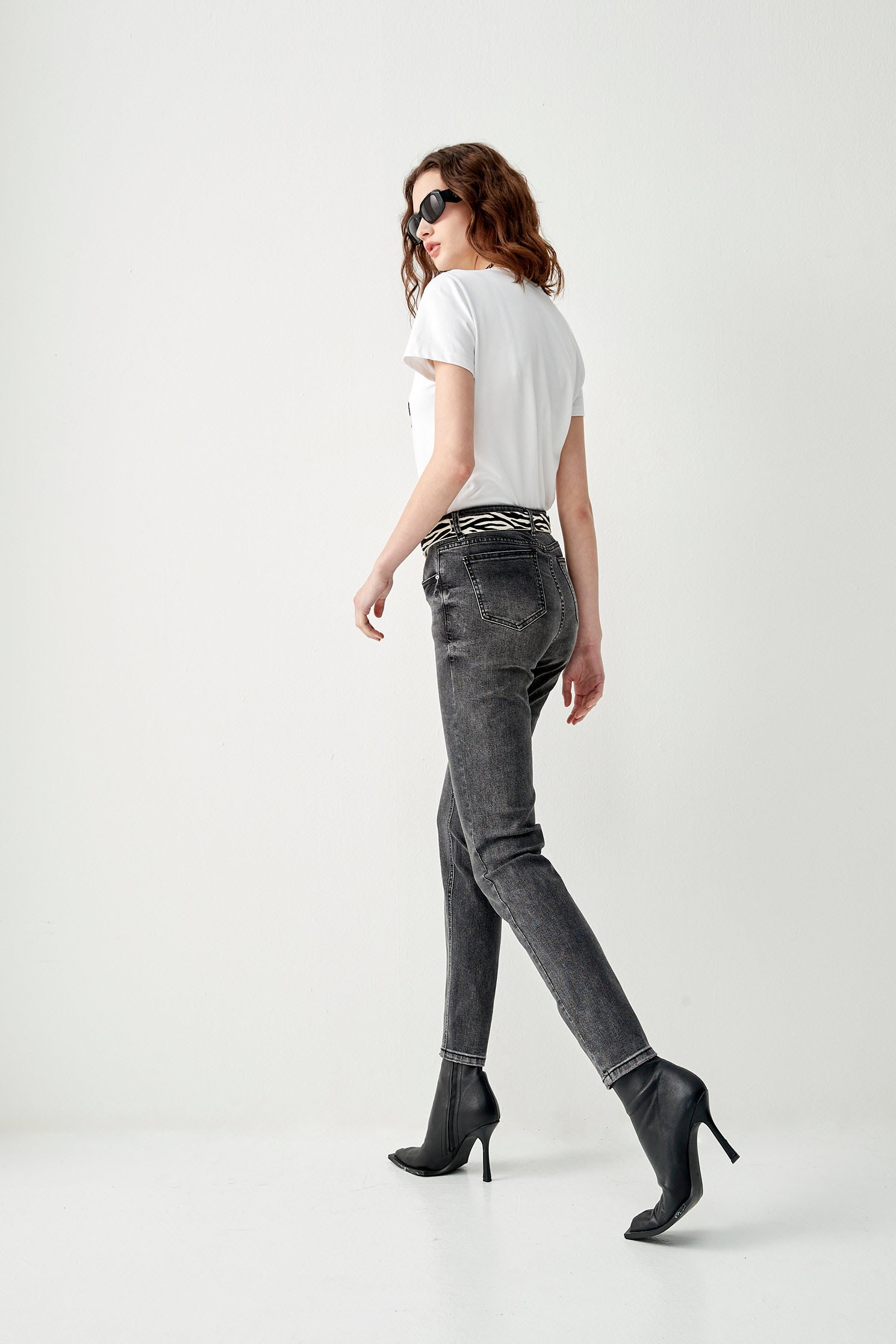 Slim-Fit Dark Grey JeansVintage gray narrow tube jeans,Denim,Jeans,Season (AW) Look,Cotton,slimlooks