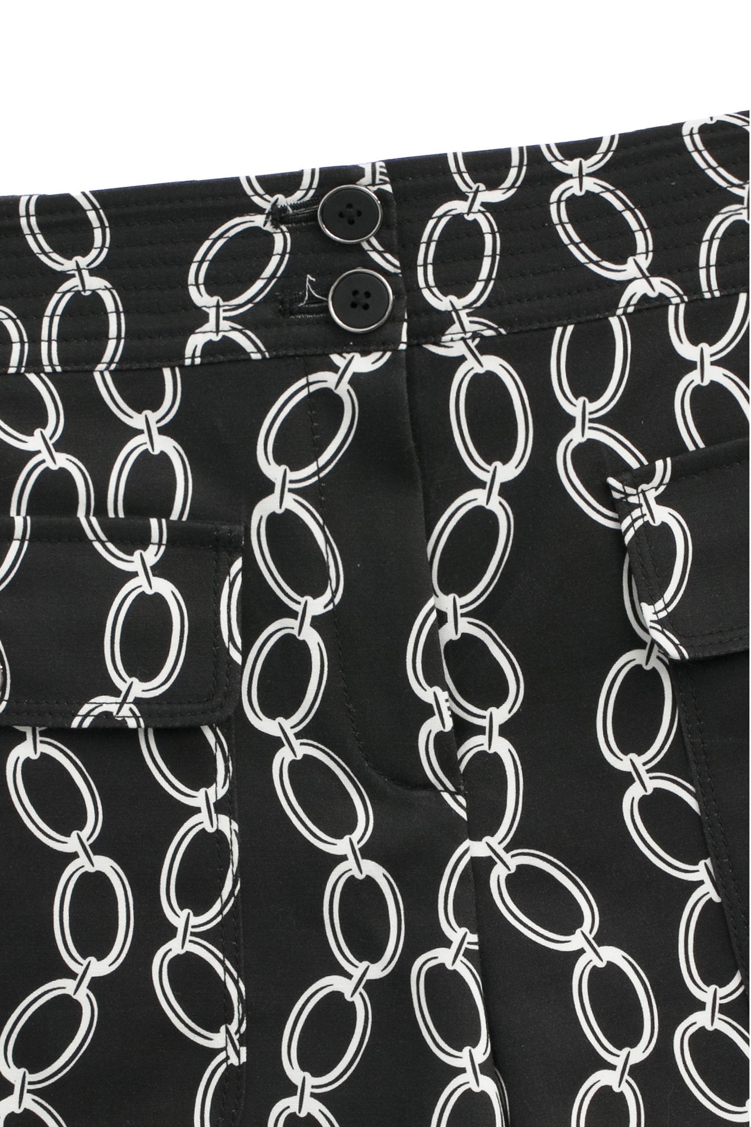 Printed Chain Graphic ShortsPrinted Chain Graphic Shorts,Season (SS) Look,Shorts