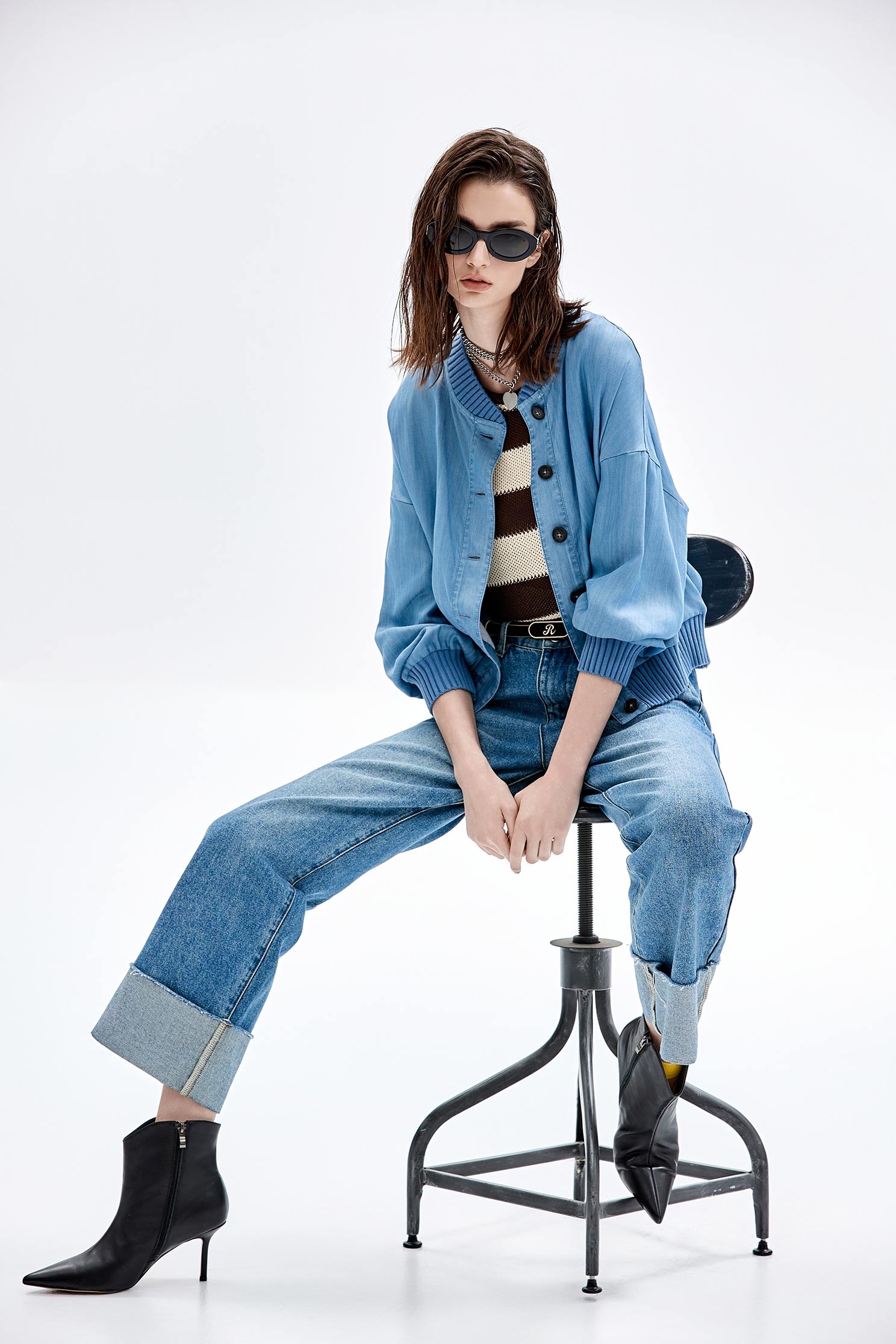 Straight Cut Jeans With Fold Up CuffsStraight Cut Jeans With Fold Up Cuffs,Season (SS) Look,Denim,Jeans