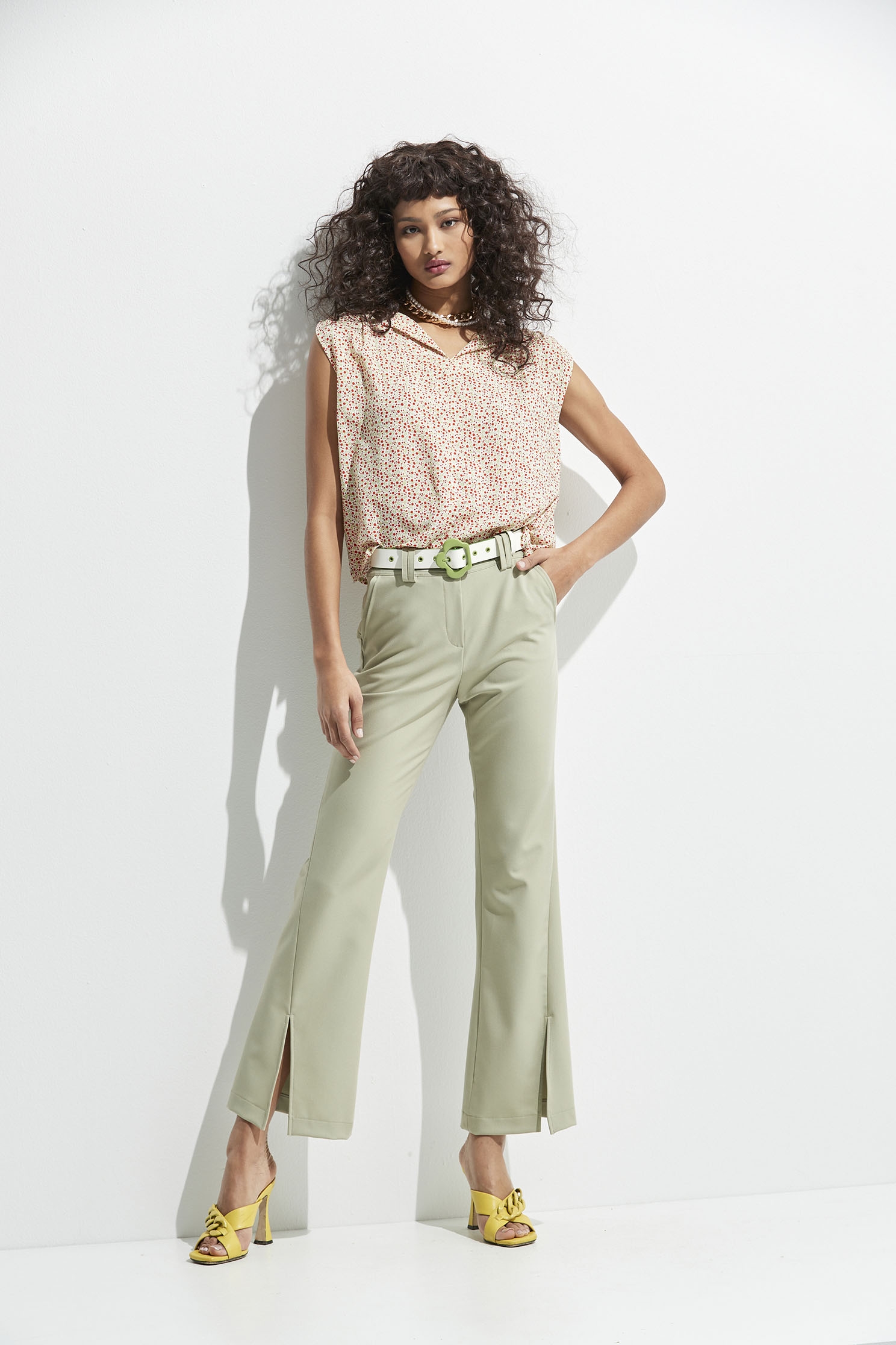 Boot Leg Green Pants With Front Slitslim FLARED TROUSERS,Bell-bottoms,Season (SS) Look,healing colors,Bell-bottoms,Pants