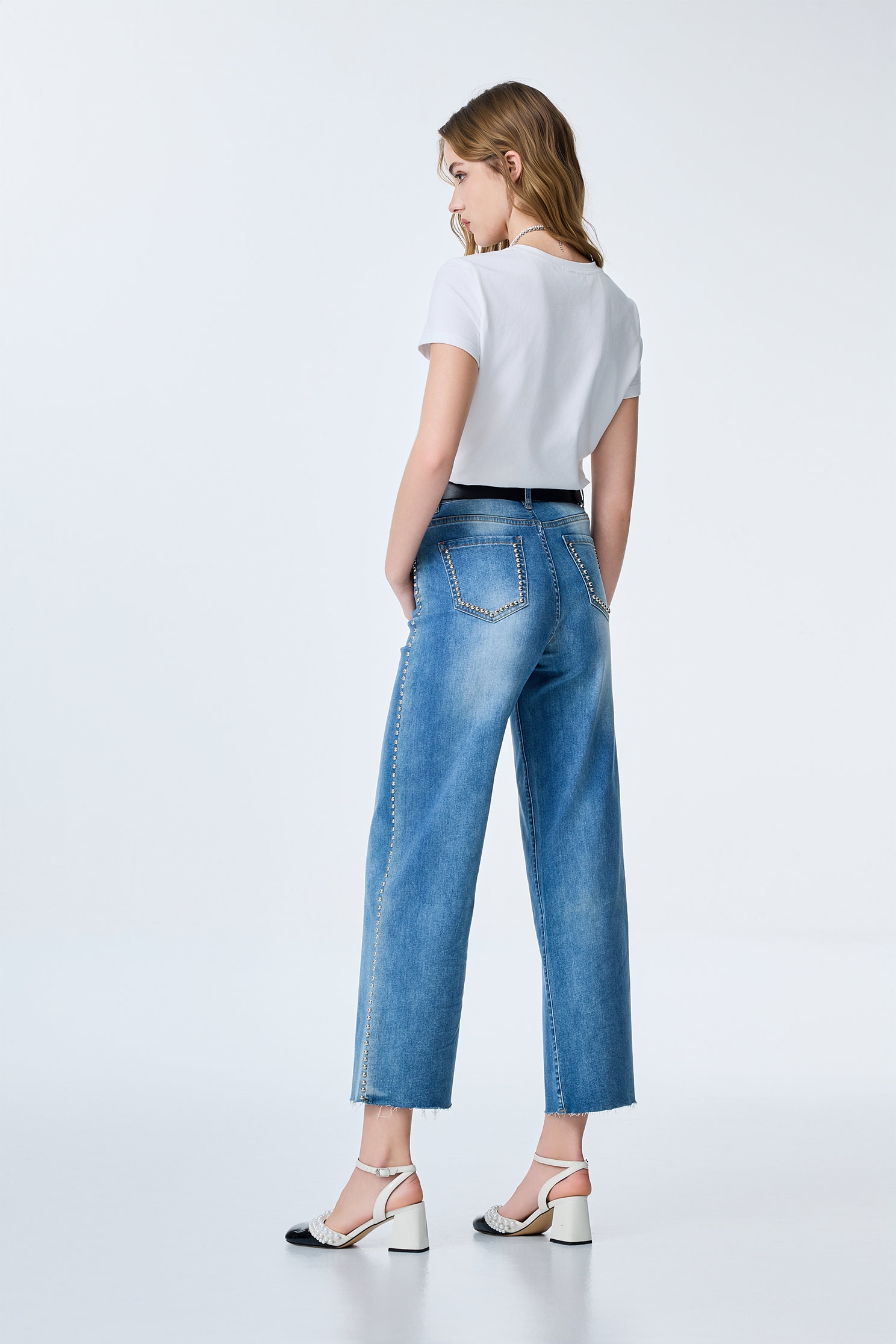 Studded Detail Straight Cut JeansStudded Detail Straight Cut Jeans,Season (SS) Look,Denim,Jeans,pants