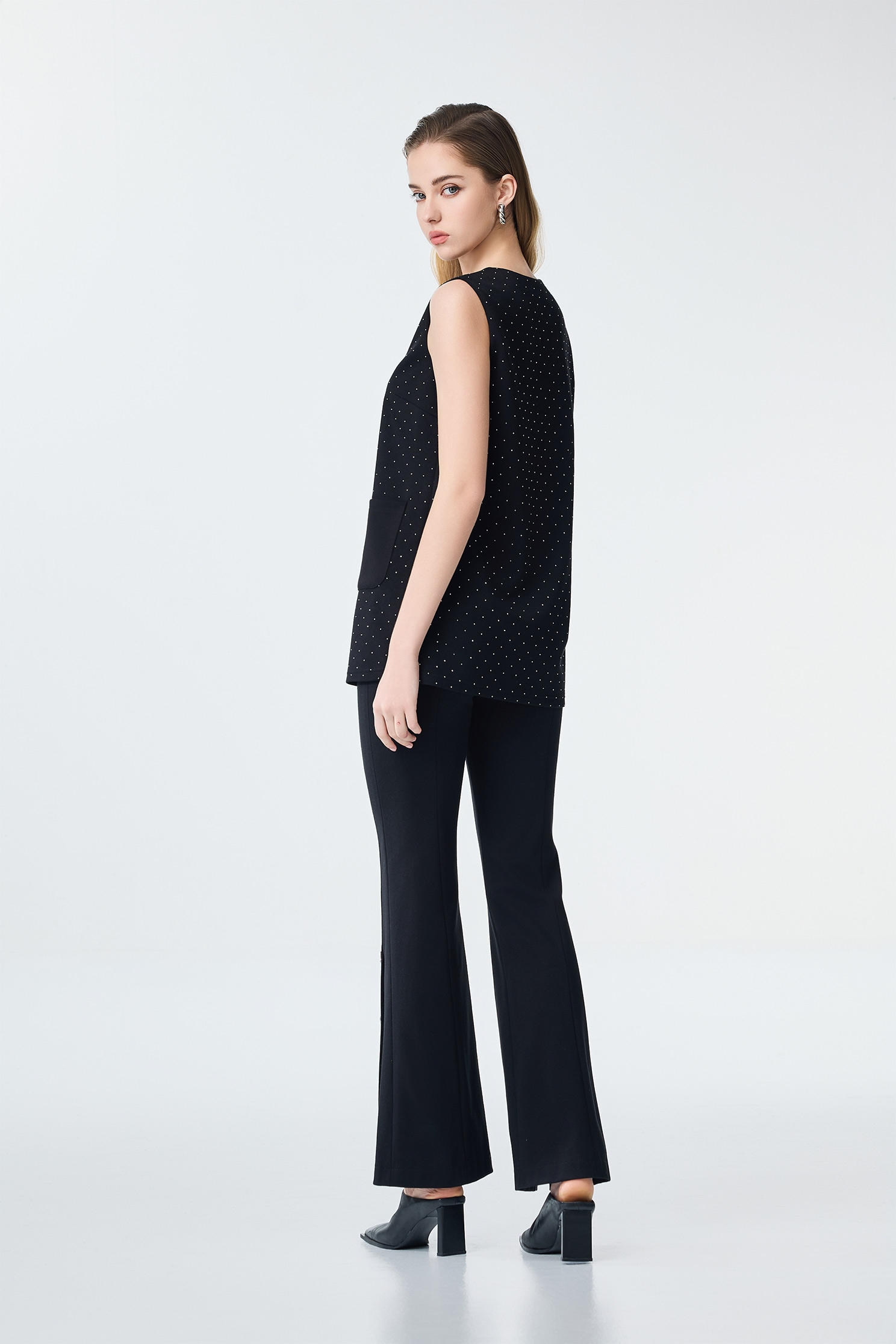 Boot Leg Pants With Button Detail,Office Looks,Culottes,Season (SS) Look,Culottes